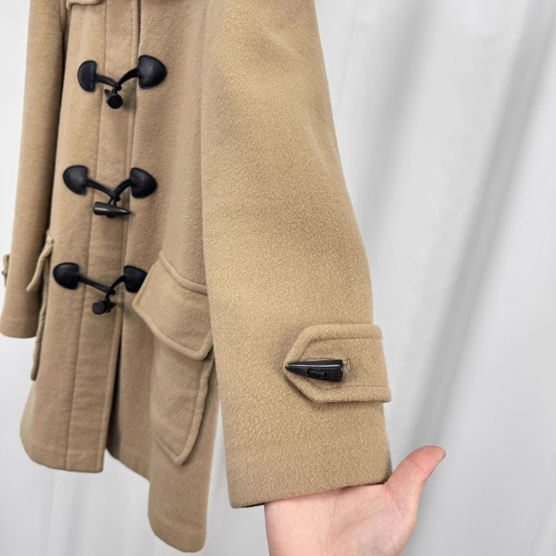 Burberry Burberry Camel Cashmere Horn Button Coat UK6 99New Size XS / US 0-2 / IT 36-38 - 4 Thumbnail