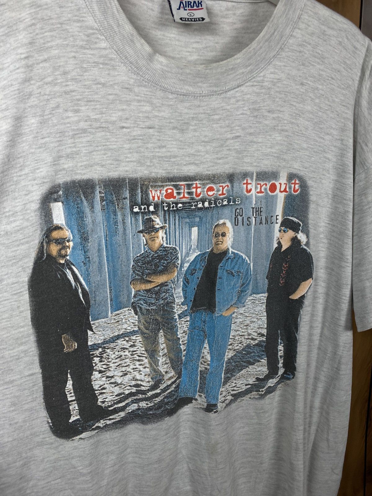 Band Tees 🎸Vintage Walter Trout 2001 The Radicals Go The Distance Tee🎸 Size US L / EU 52-54 / 3 - 3 Thumbnail