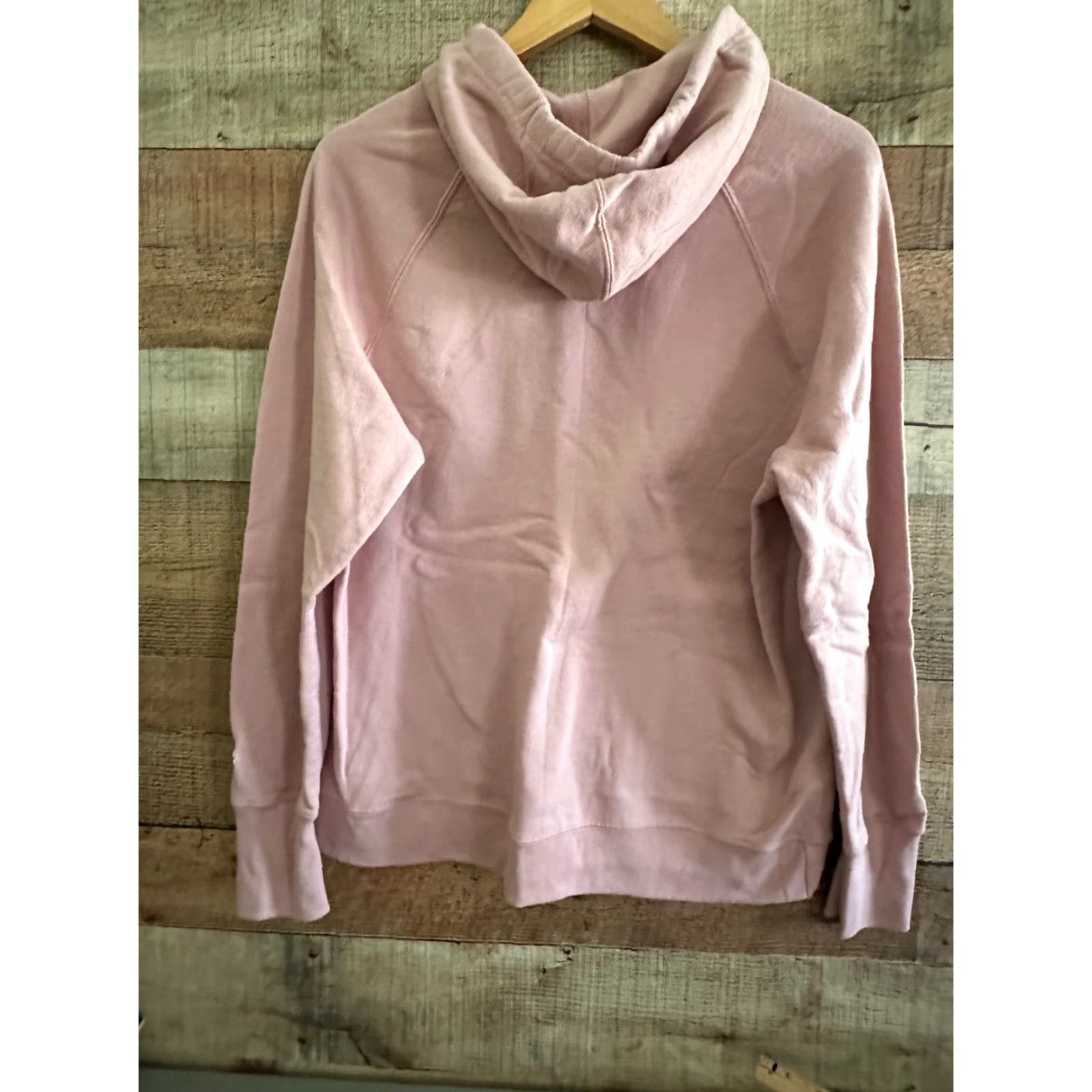 Champion Champion Hoodie Sweatshirt Adult Large Pink Pullover Sweatshirt Hoodie Women Activewear Pullover Pullover Size L / US 10 / IT 46 - 2 Thumbnail