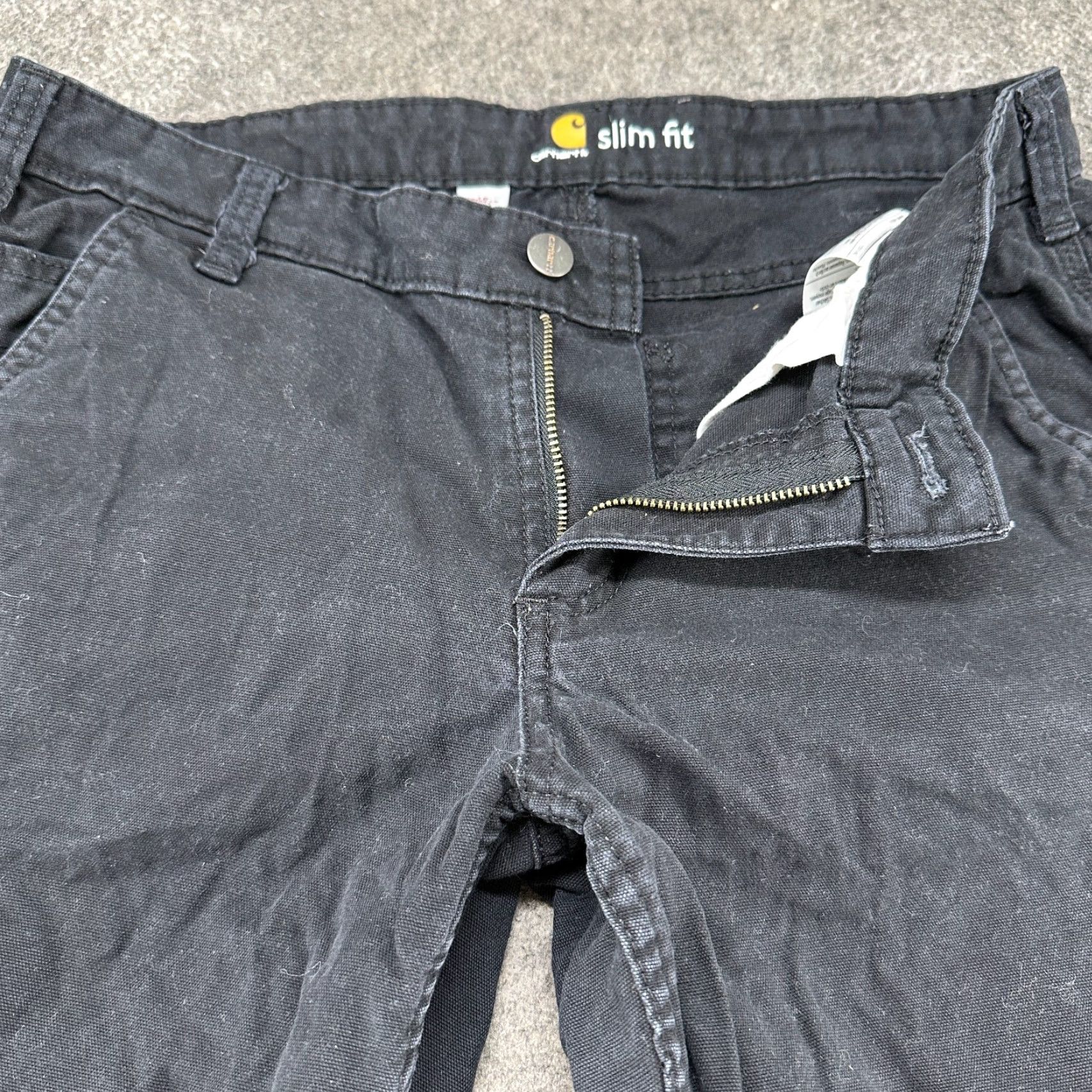 Carhartt VINTAGE? No — actually Carhartt Pants Womens 10 Black Carpenter Straight Leg Slim Fit Workwear Cotton Size 32" / US 10 / IT 46 - 2 Thumbnail