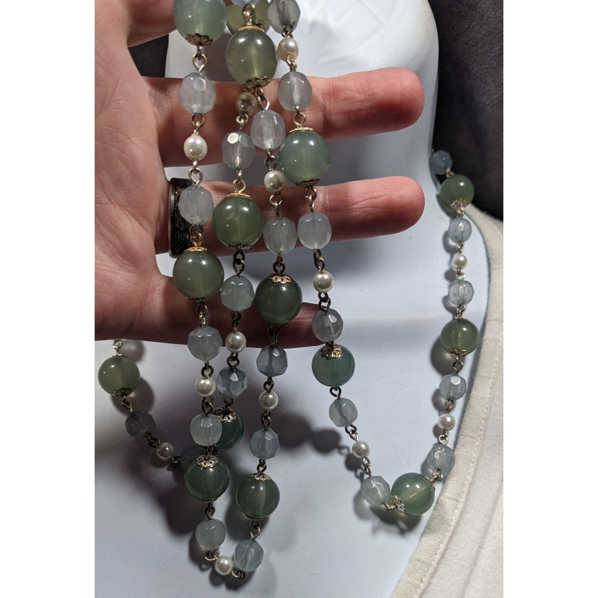 Other Vintage Retro Muted Blue And Green Beaded Necklace Size ONE SIZE - 3 Thumbnail