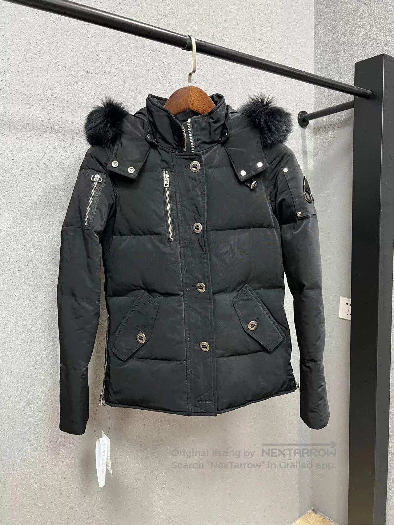 Moose Knuckles Moose Knuckles Down Jacket with Fur Hood. Size S / US 4 / IT 40 - 1 Thumbnail