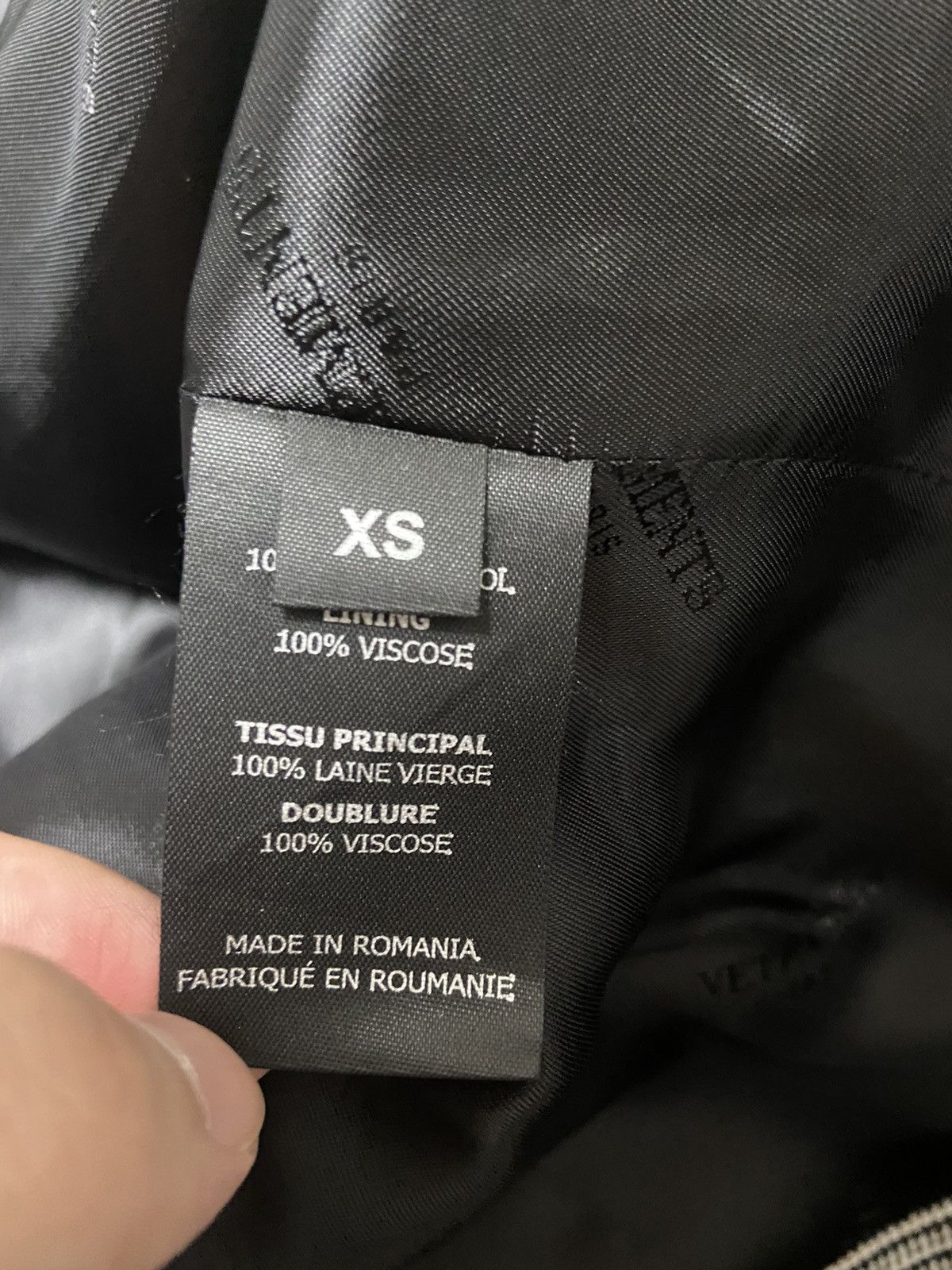 Vetements XS Vetements Houndstooth Oversized arm-cutten blazer jacket Size US XS / EU 42 / 0 - 7 Thumbnail