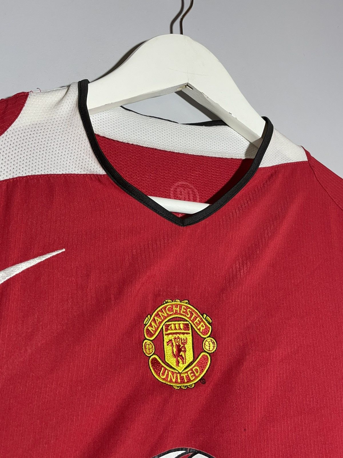 Nike × Vintage Manchester United Nike Vintage 2004/05 Home Football Shirt Size US M / EU 48-50 / 2 - 4 Thumbnail