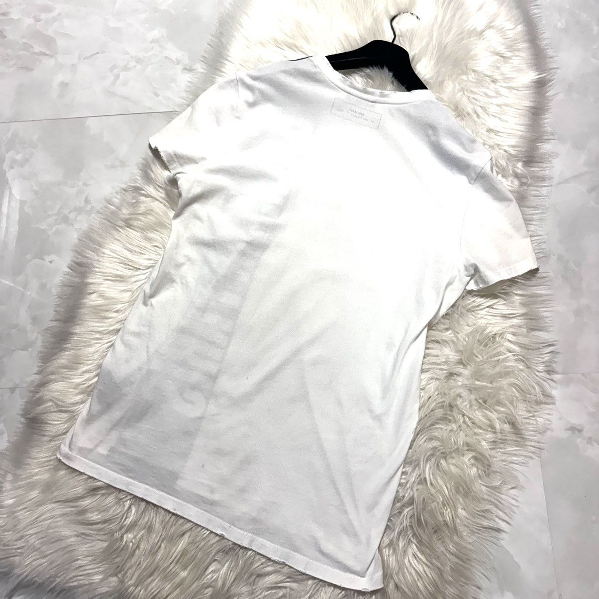 Balmain Balmain Homme Distressed T-shirt M 44 White Black Red Size US S / EU 44-46 / 1 - 7 Thumbnail