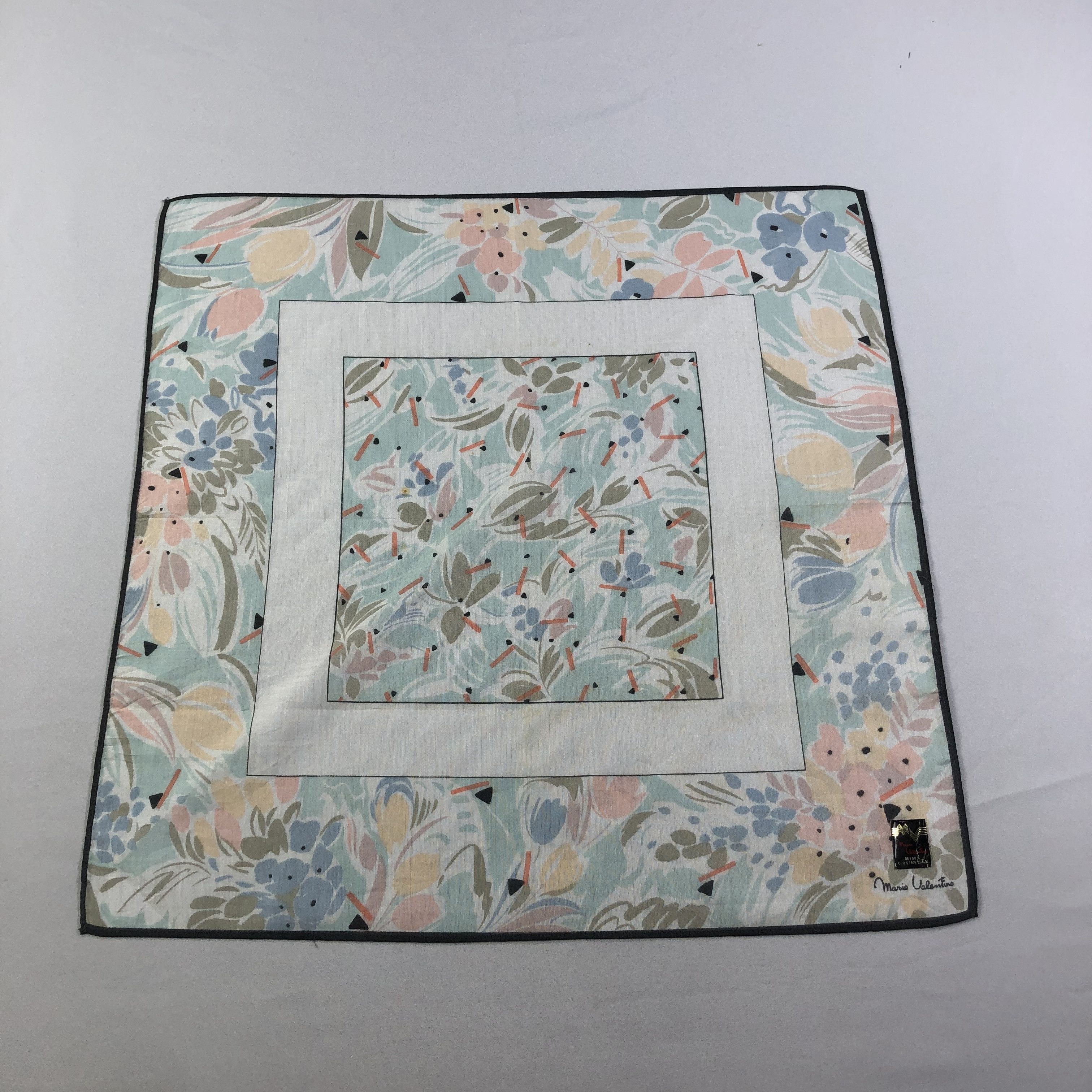Mario Valentino Mario Valentino Handkerchief Neckerchief Bandana H2068 Size ONE SIZE - 2 Thumbnail