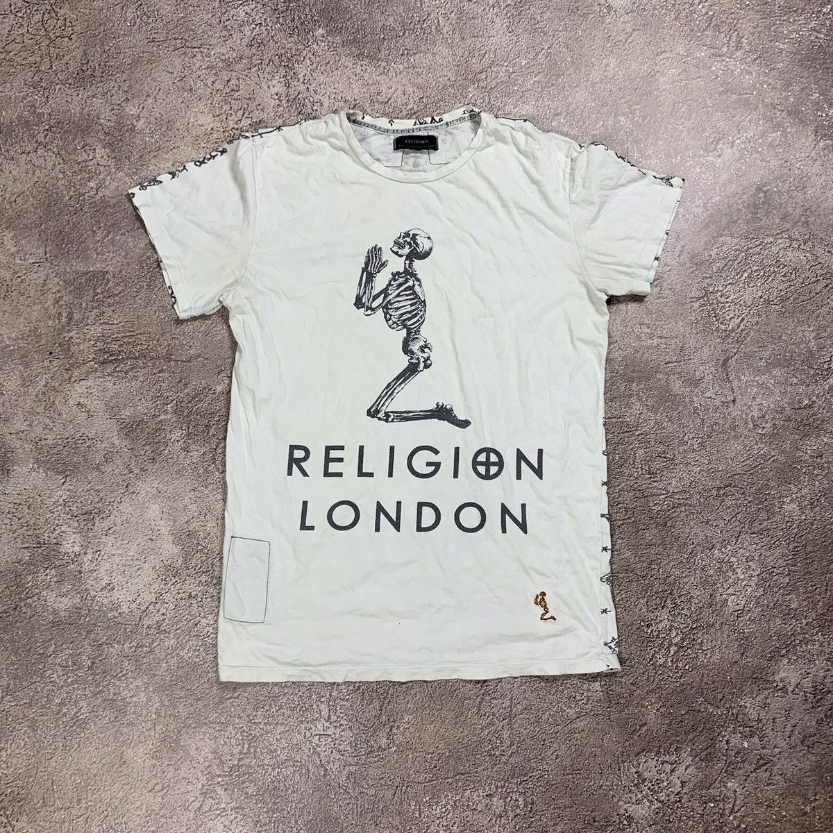 Band Tees VINTAGE Y2K RELIGION LONDON SKELETON DEAD FACE HORROR Size US S / EU 44-46 / 1 - 1 Thumbnail