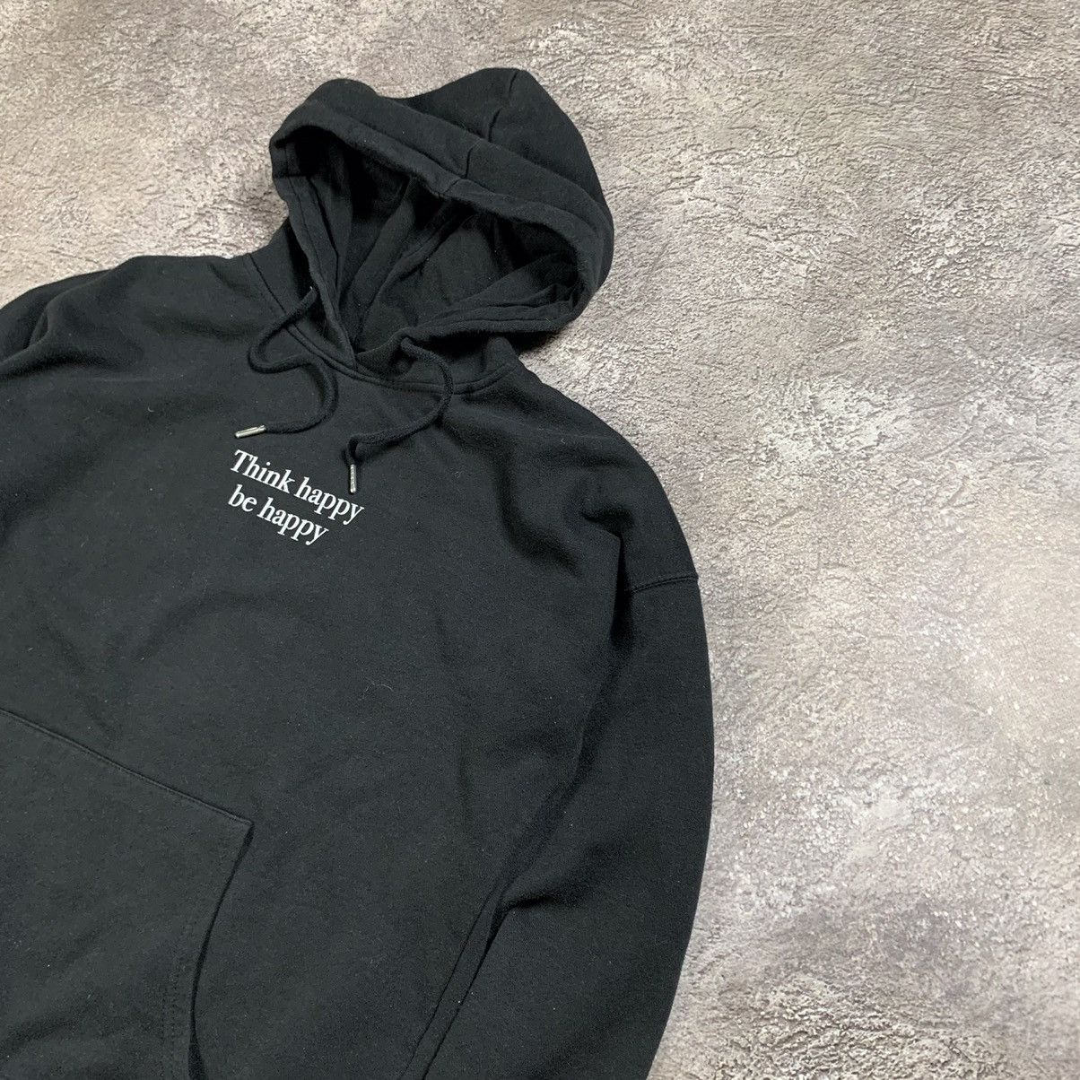 Vintage Vintage Y2K Graphic Hoodie Think Happy Be Happy Streetwear M Size US M / EU 48-50 / 2 - 5 Thumbnail