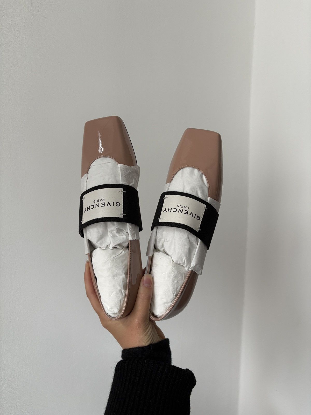 Givenchy Givenchy ballerina flats in patented calfskin leather Size US 8.5 / IT 38.5 - 7 Thumbnail