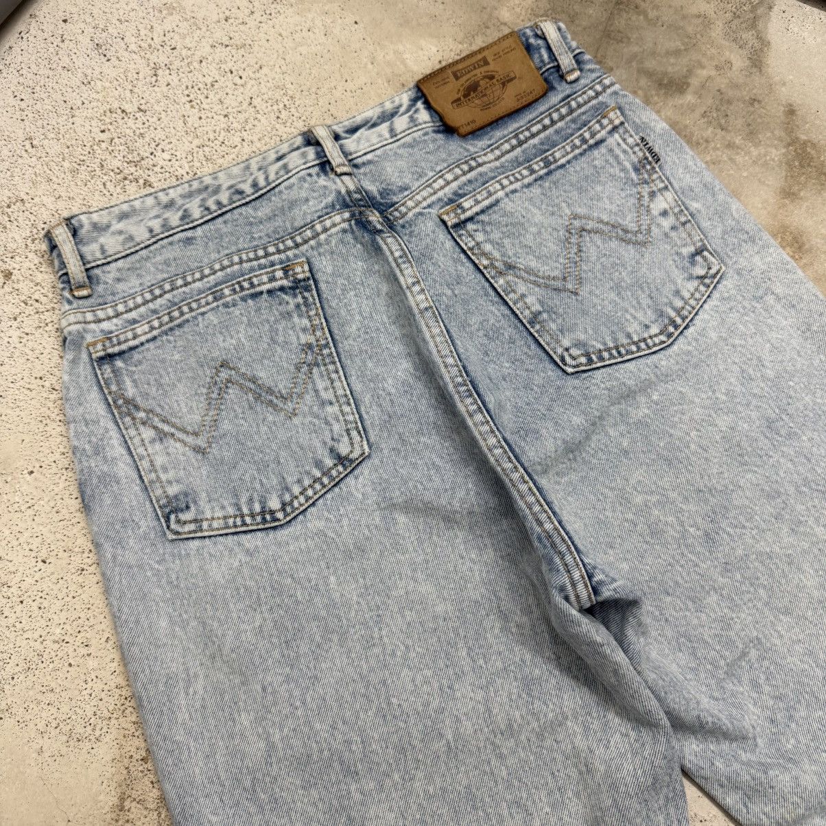 Edwin Vintage Edwin Low Rise Distressed Lightwash Denim Size US 31 - 10 Thumbnail