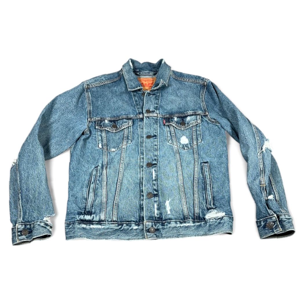 Levi's VINTAGE Levi's Trucker Jacket Mens Shirt Blue Denim Medium Wash Distressed Pockets Button Front Size US 31 - 2 Thumbnail