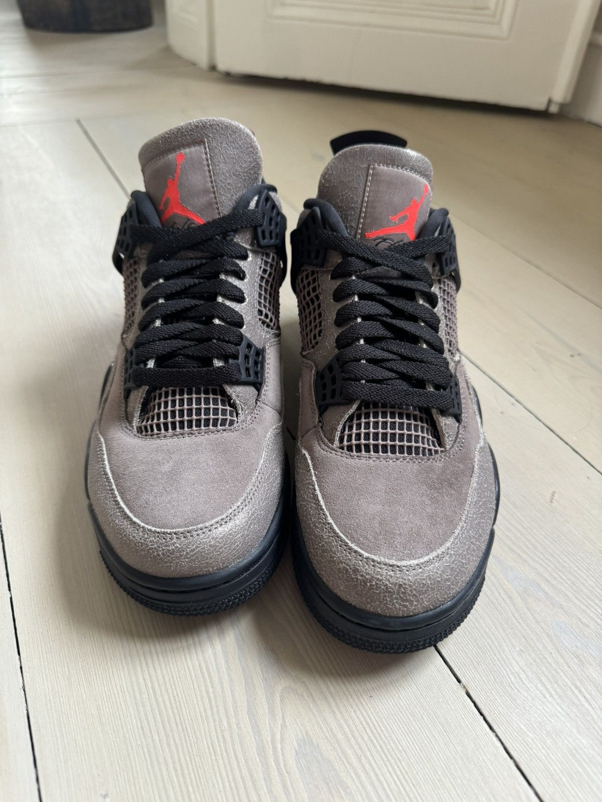 Jordan 4 retro taupe Haze