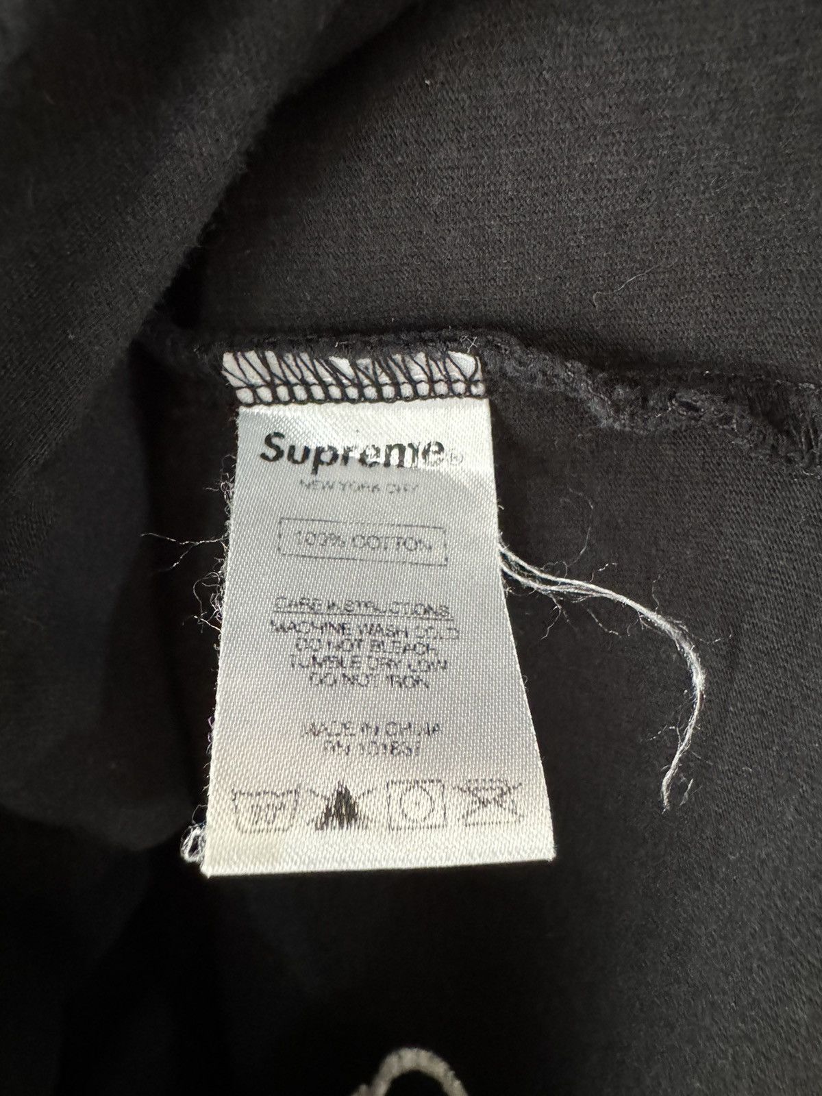 Supreme FW 17 2 Tone SS Henley Size US L / EU 52-54 / 3 - 5 Thumbnail