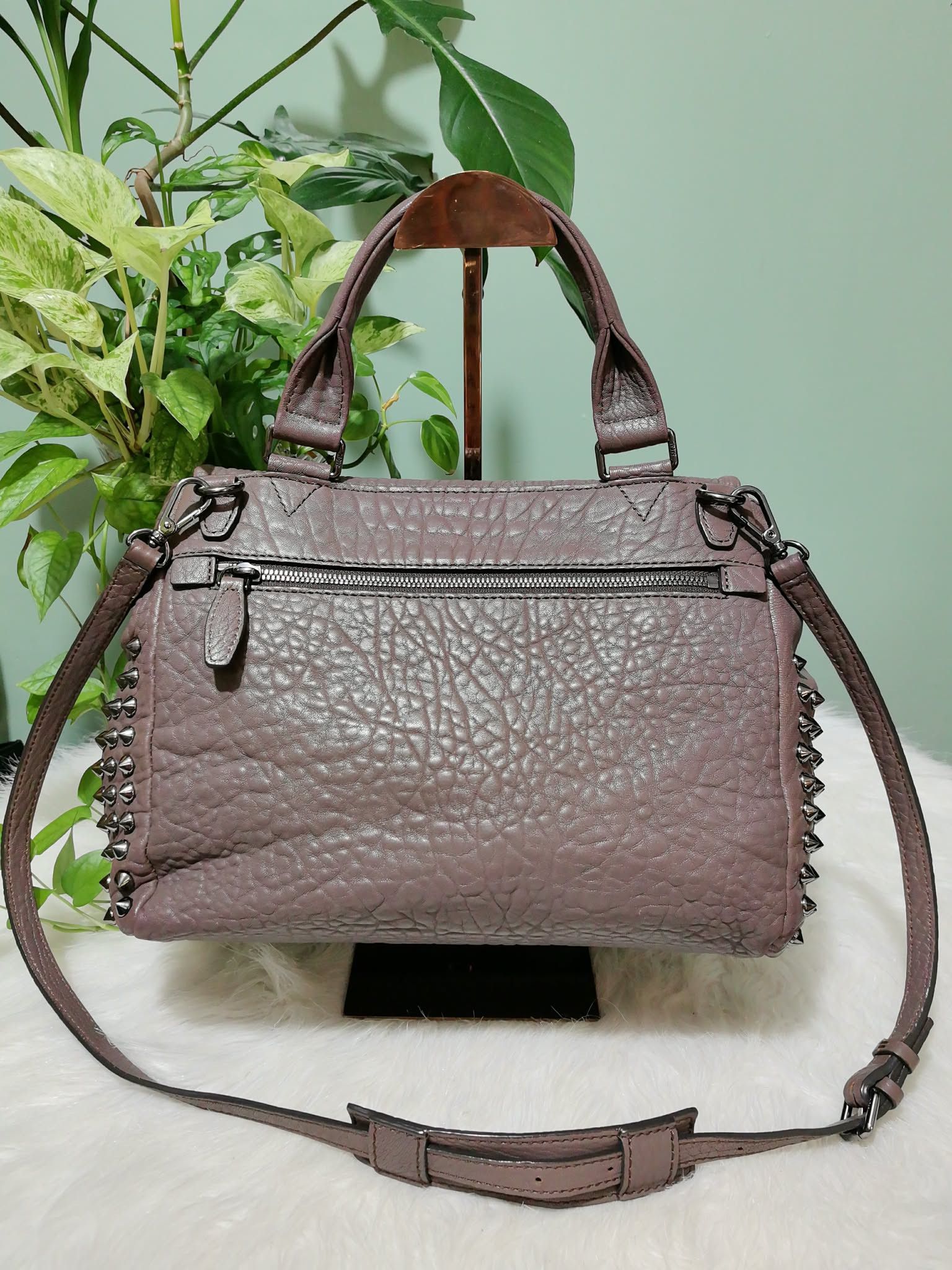 MCM MCM 2way leather flapbag taupe leather Size ONE SIZE - 12 Thumbnail