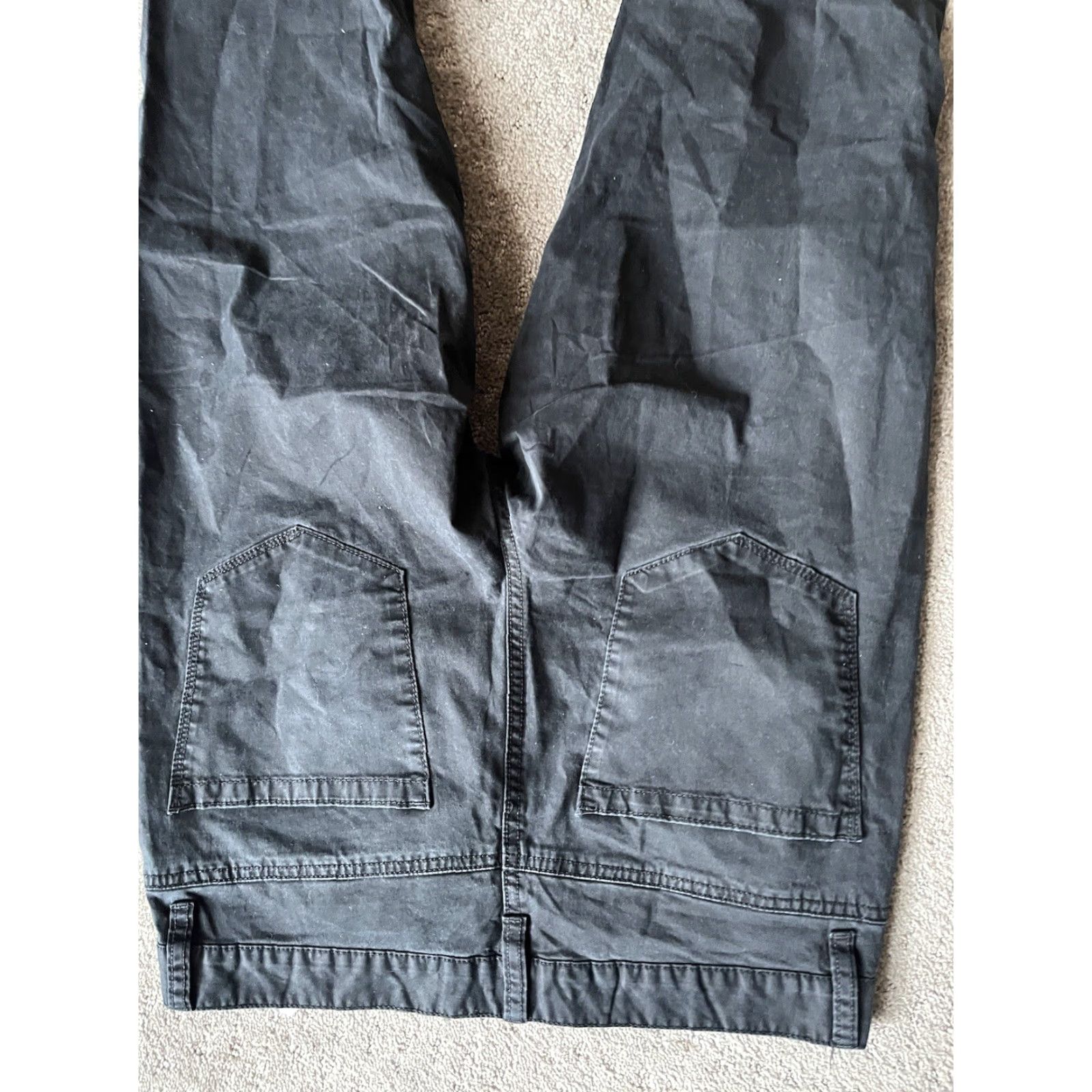 Perry Ellis Perry Ellis Men’s Pants Black Flat Front Fit 32x30 Solid Size US 32 / EU 48 - 4 Thumbnail