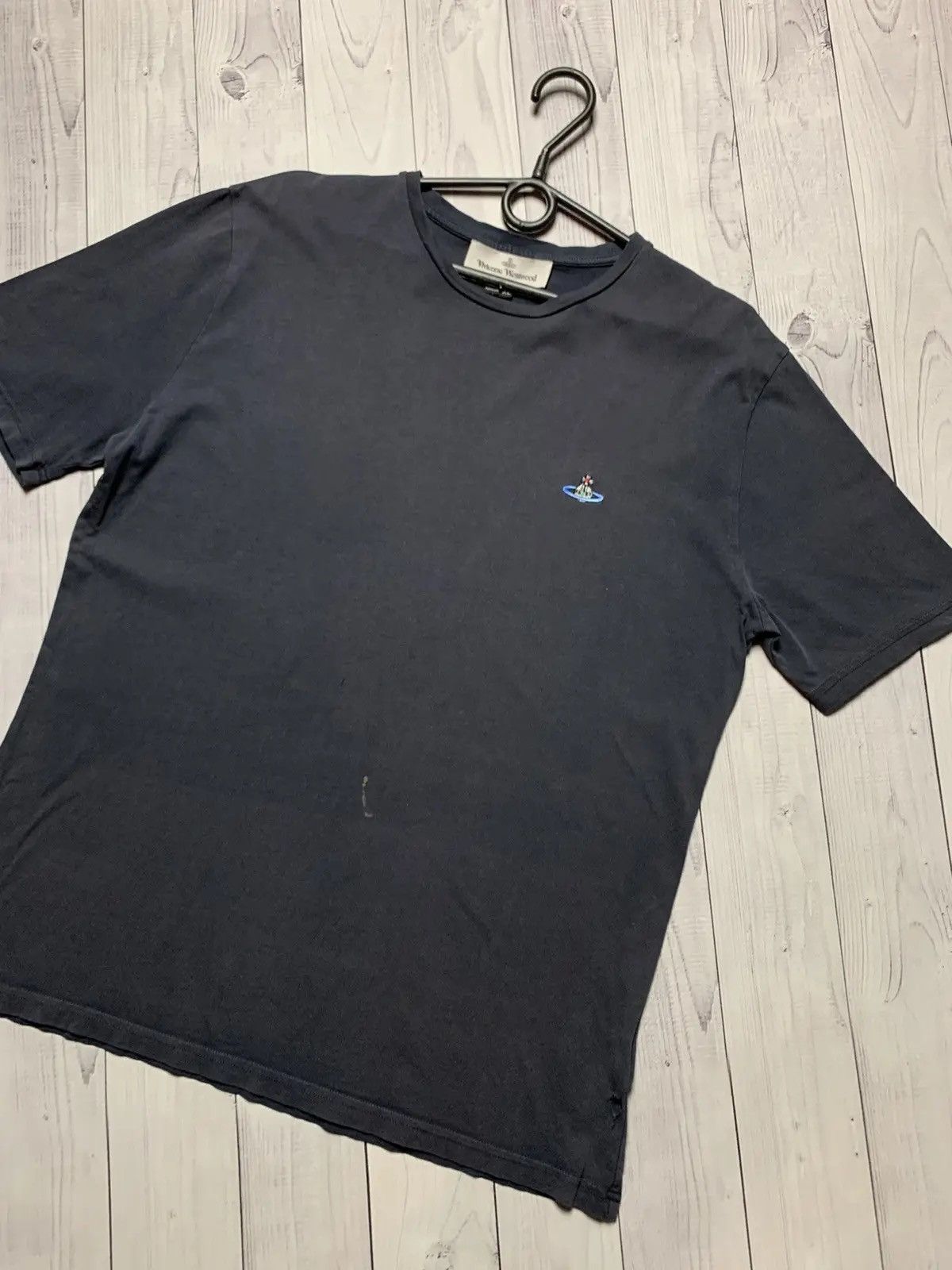 Vivienne Westwood Vintage Vivienne Westwood tee logo size XL distressed Size US XL / EU 56 / 4 - 2 Thumbnail