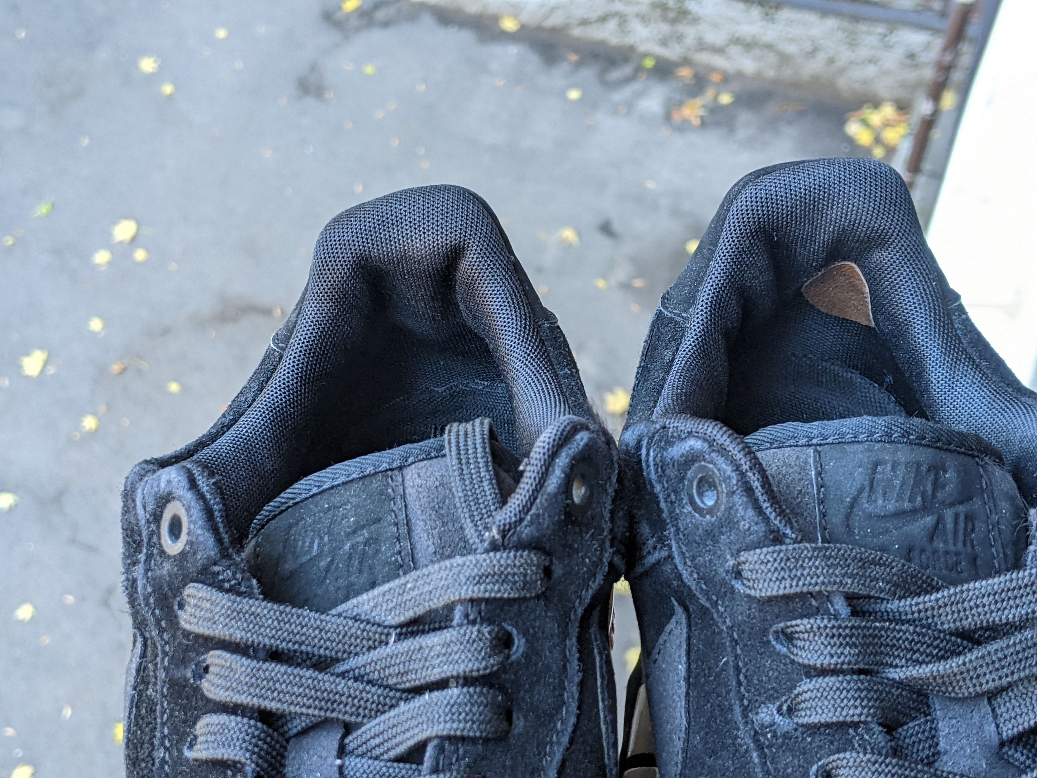 Nike Nike Air Force 1 07 LV8 Suede Black Gum Jordan AA1117-001 Size US 8 / EU 41 - 14 Thumbnail