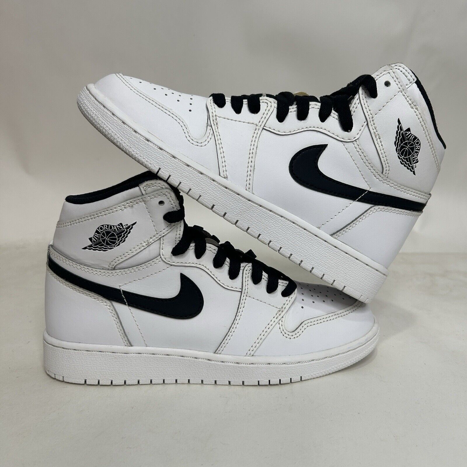Nike Nike Air Jordan 1 Retro High OG BG “White Yin Yang” 2024 Size US 6.5 / IT 36.5 - 1 Thumbnail