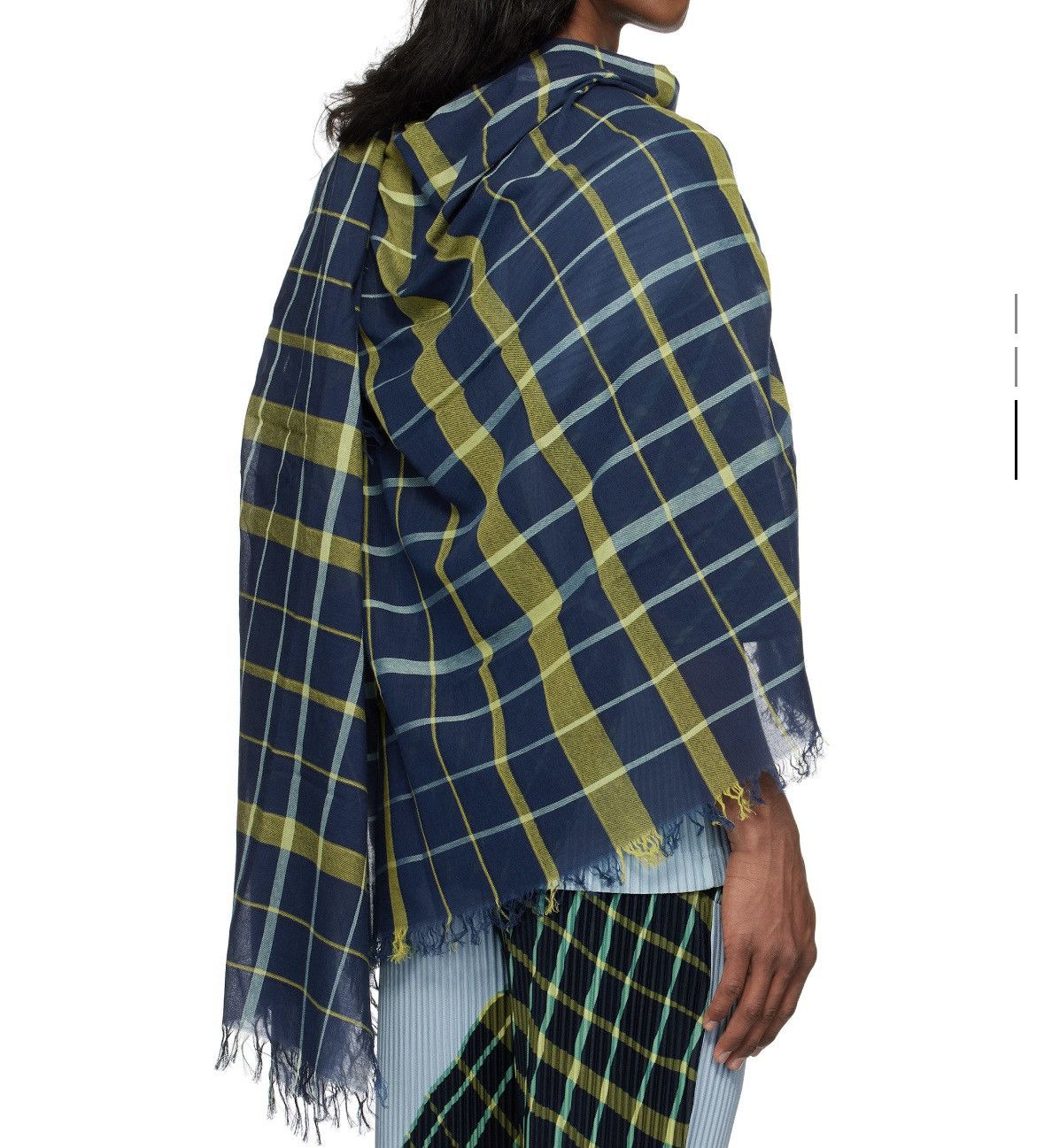 Homme Plisse Issey Miyake Issey Miyake Navy & Green Plaid Stole Scarf Size ONE SIZE - 2 Thumbnail