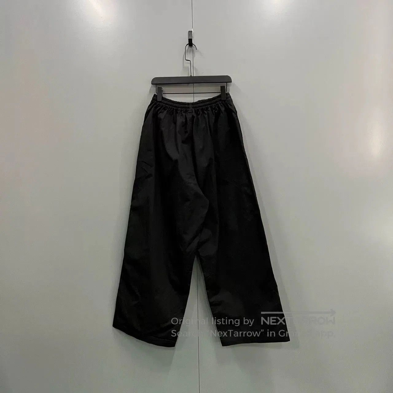 Balenciaga Balenciaga Black Elastic Waist Trousers. Size US 26 / EU 42 - 2 Thumbnail