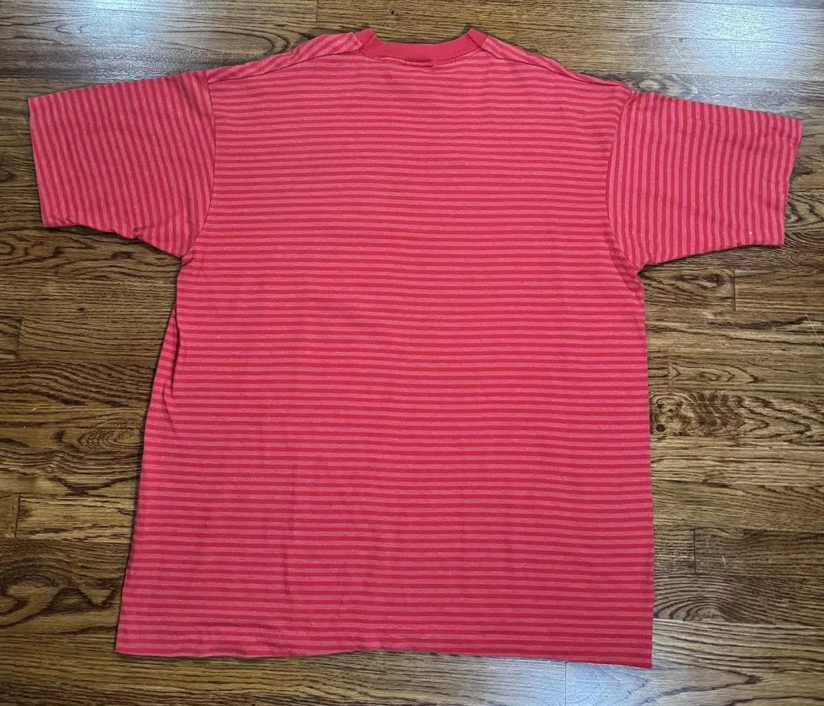 Guess Vintage Guess Basic Jeans Red Striped T Shirt (Size XL) Size US XL / EU 56 / 4 - 4 Thumbnail