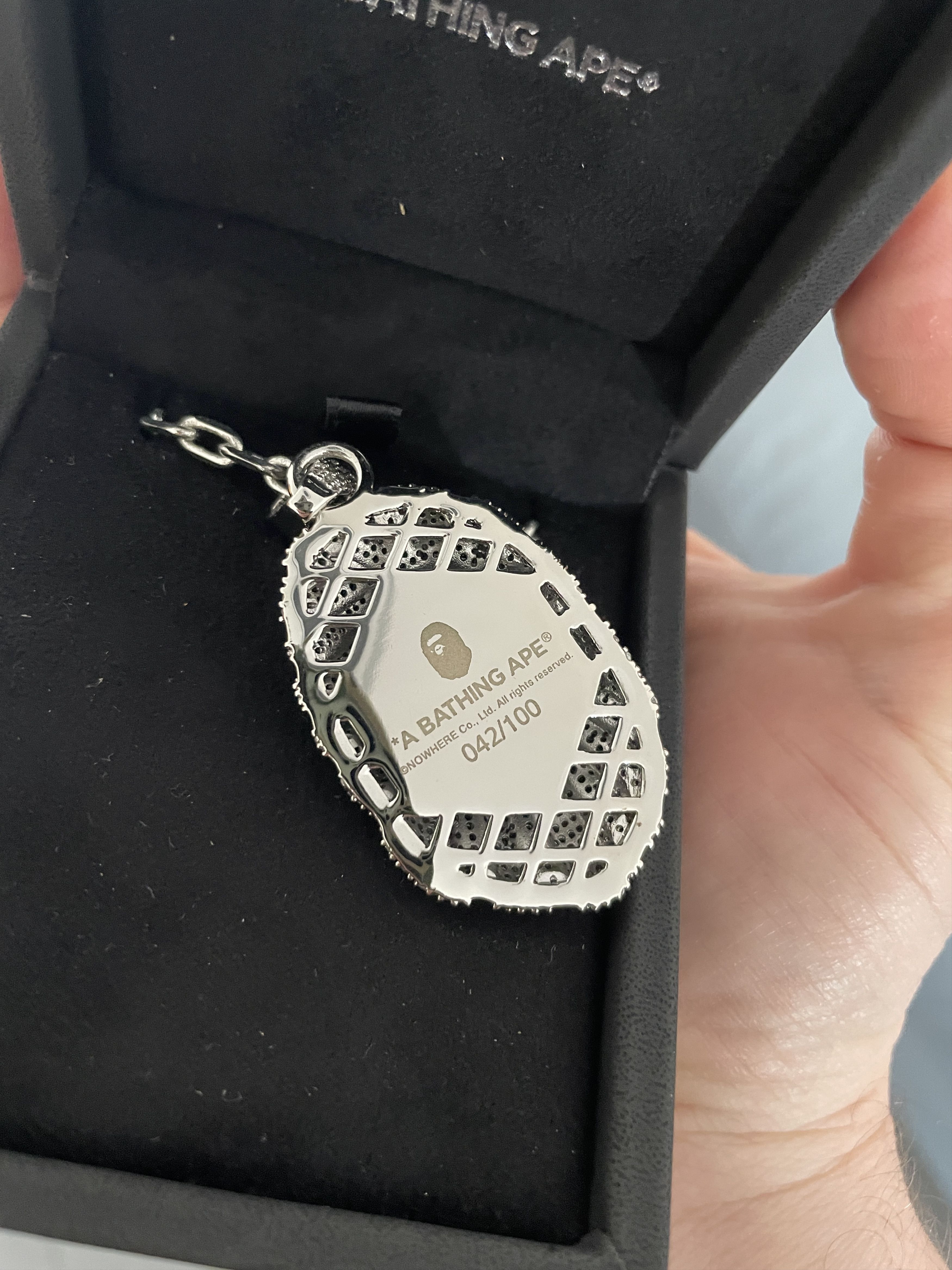 Bape BAPE APE HEAD CRYSTAL STONE NECKLACE (Edition of 100) Size ONE SIZE - 3 Thumbnail