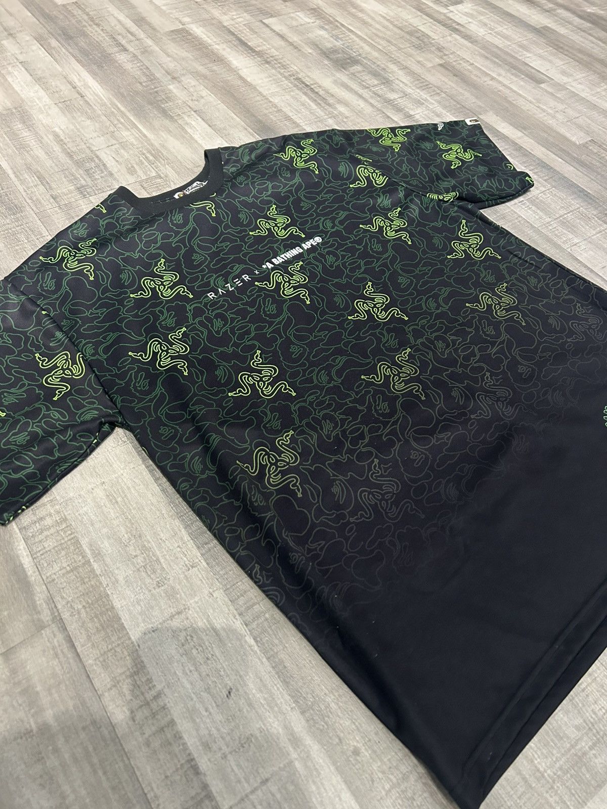 Bape Bape x Razer Neon Camo Team Jersey Tee Size US XXL / EU 58 / 5 - 2 Thumbnail