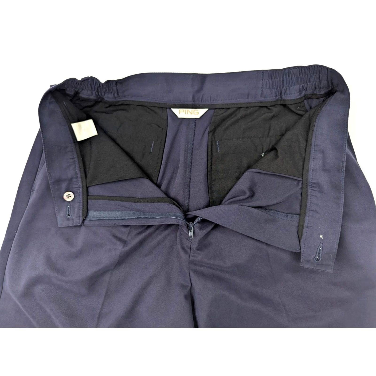 Vintage Ping Bermuda Golf Shorts Women 10 Navy Blue Stretch Pockets Flat Front Bermuda Athletic Slip Pocket Zip Front Size 32" / US 10 / IT 46 - 6 Thumbnail