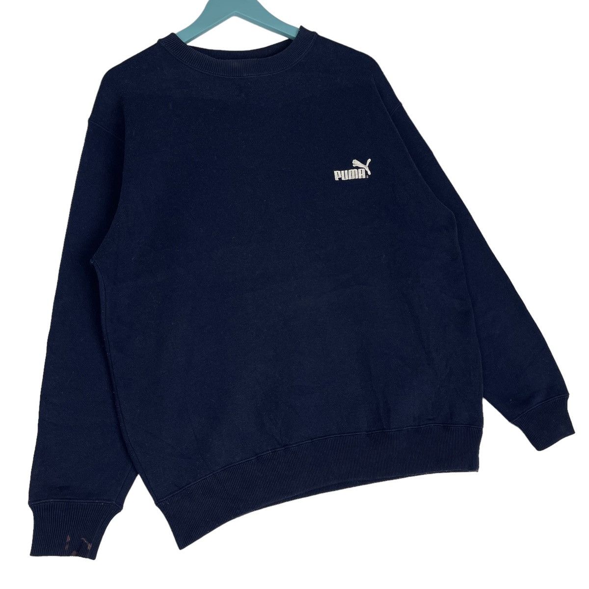 Puma × Vintage Vintage Puma Small Embroidered Crewneck Sweatshirt Navy Size US L / EU 52-54 / 3 - 3 Thumbnail