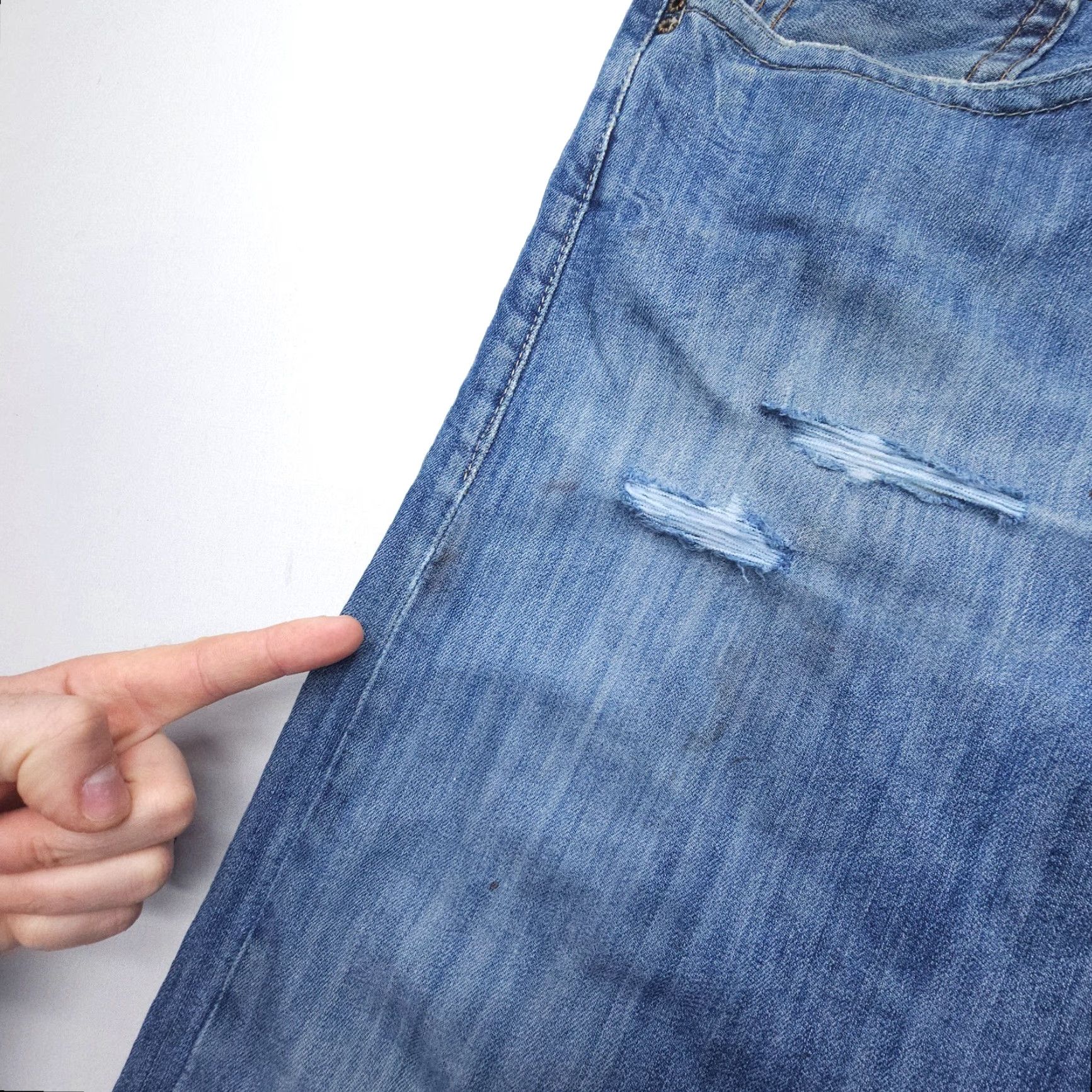 Replay VINTAGE Replay Jeans 38x29 90s Straight Button Fly Denim Blue Mens Regular 5-Pocket Distressed Rock Street Distressed Size US 38 / EU 54 - 6 Thumbnail