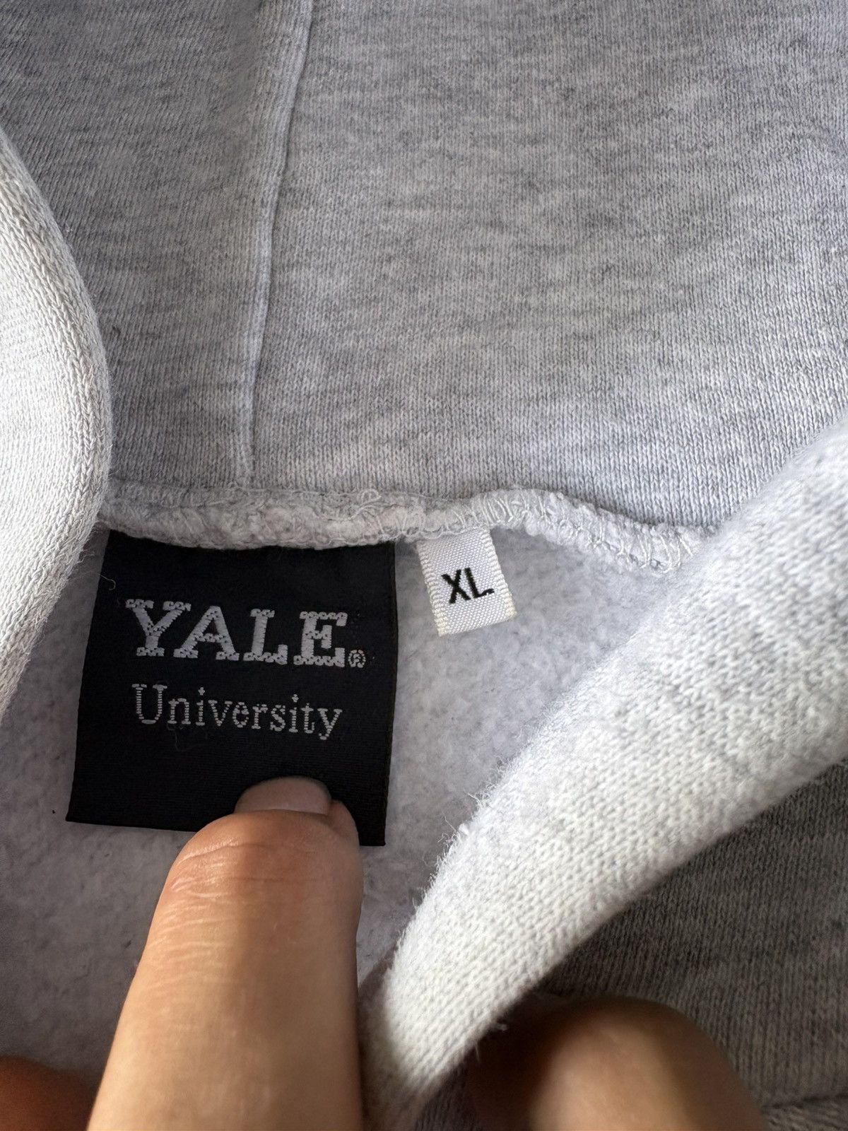 Other Yale University Embroidery Grey Pullover Hoodie Size US XL / EU 56 / 4 - 10 Thumbnail