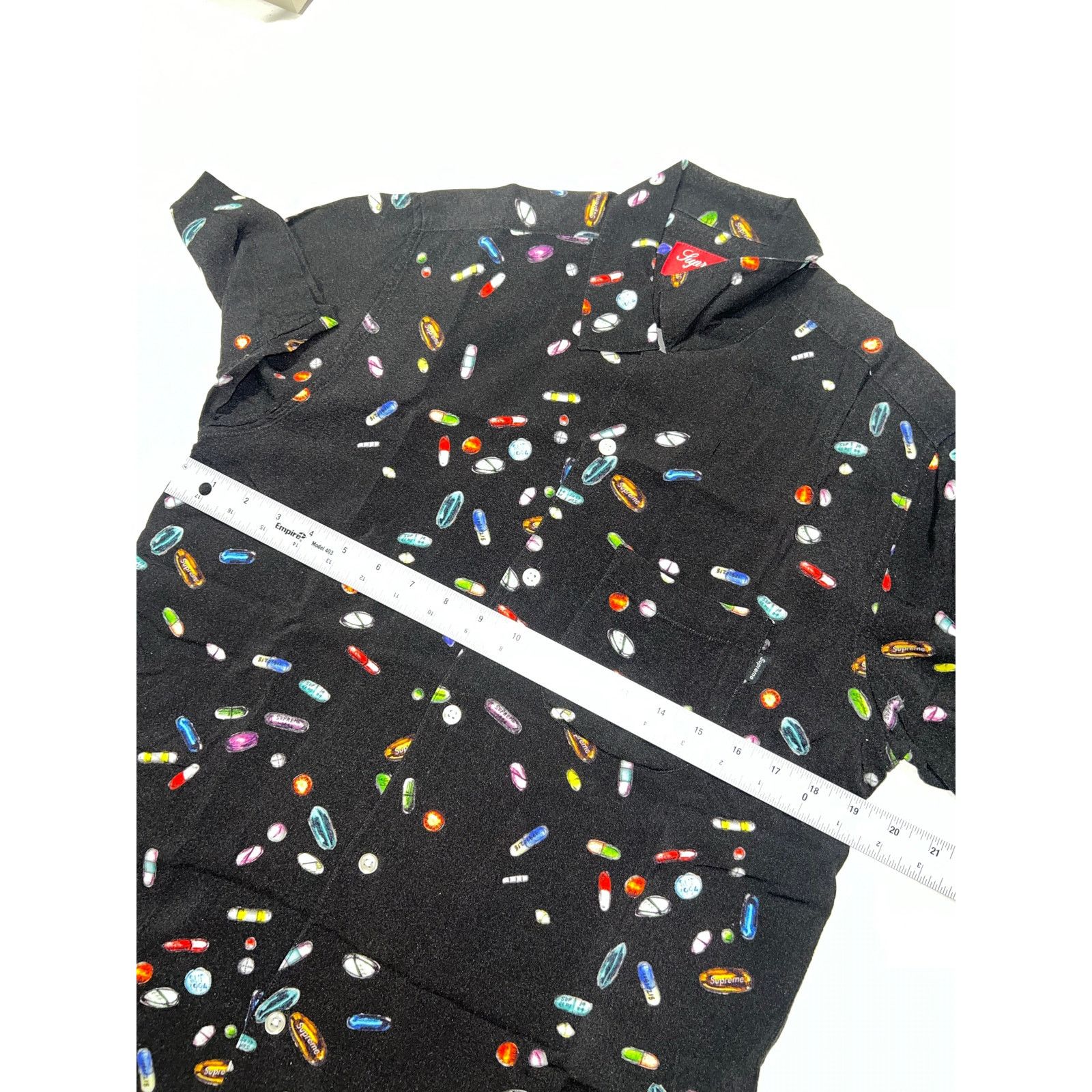 Supreme Supreme SS17 Pills Rayon Shirt Size US S / EU 44-46 / 1 - 5 Thumbnail