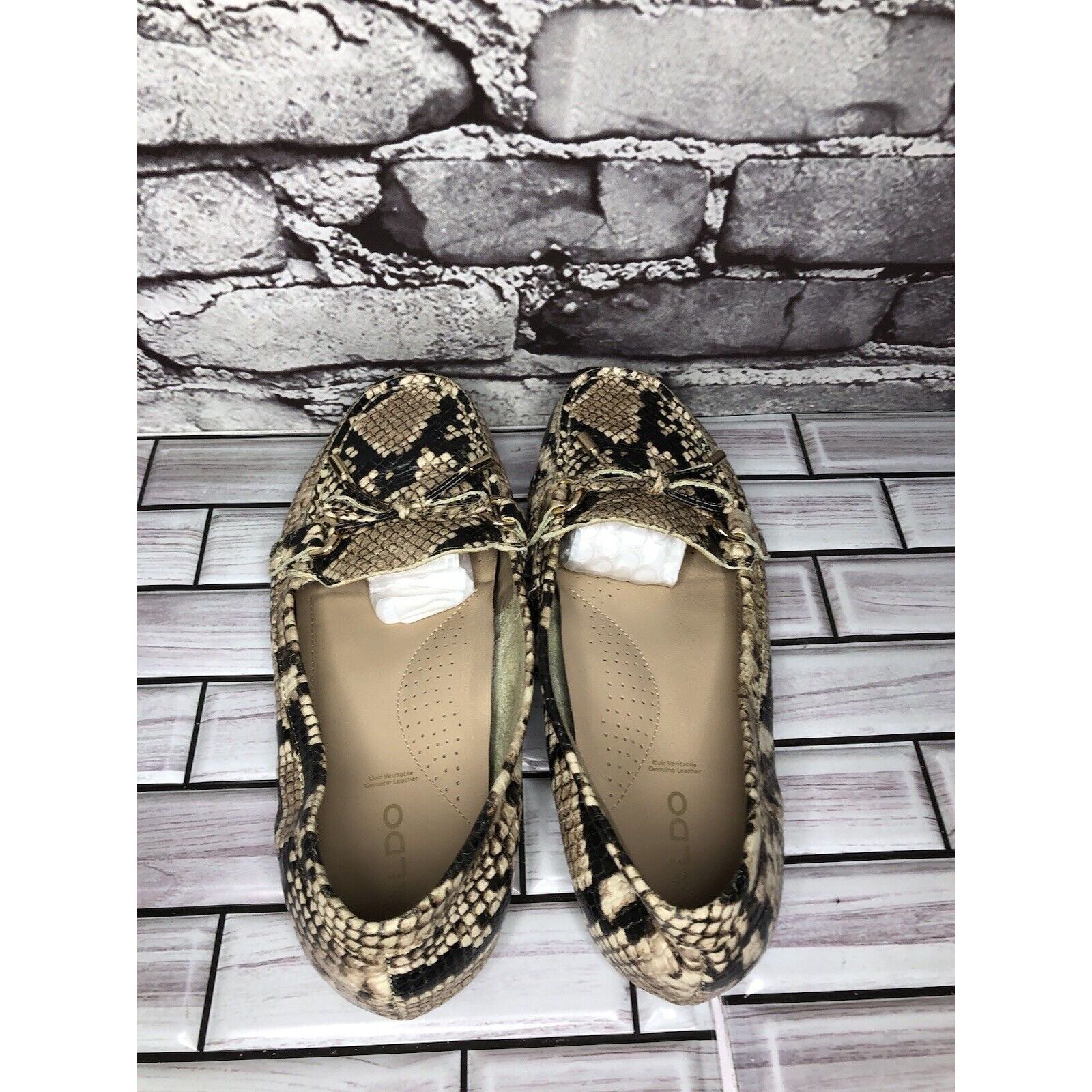 Aldo Aldo Cream Snake Skin Print Bow Leather Mocs Driving Shoes W Size US 7.5 / IT 37.5 - 6 Thumbnail
