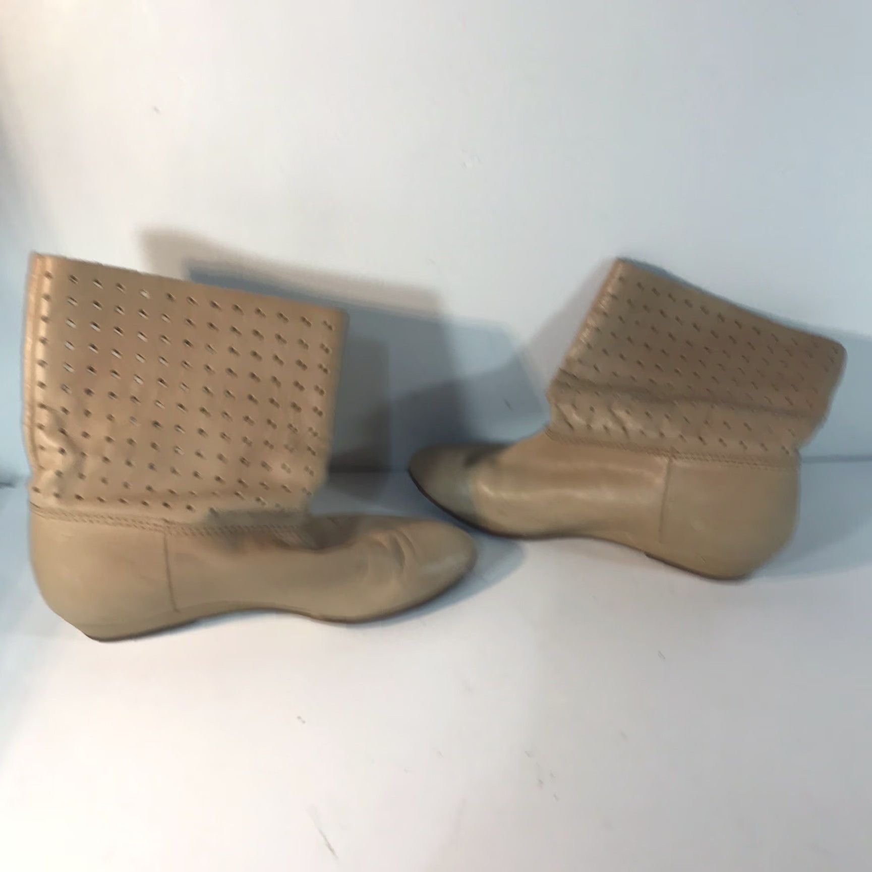 Vintage Brazilian Leather Boots Womens Size 5.5M Perforated Upper Ankle Bootie Beige Leather Upper, Flat Heel, Breathable Size US 5.5 / IT 35.5 - 2 Thumbnail