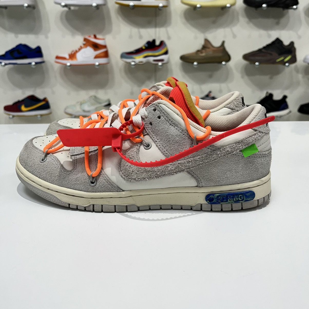 Nike × Off-White Nike Dunk Low x Off White Lot 31 Size US 8.5 / EU 41-42 - 2 Thumbnail