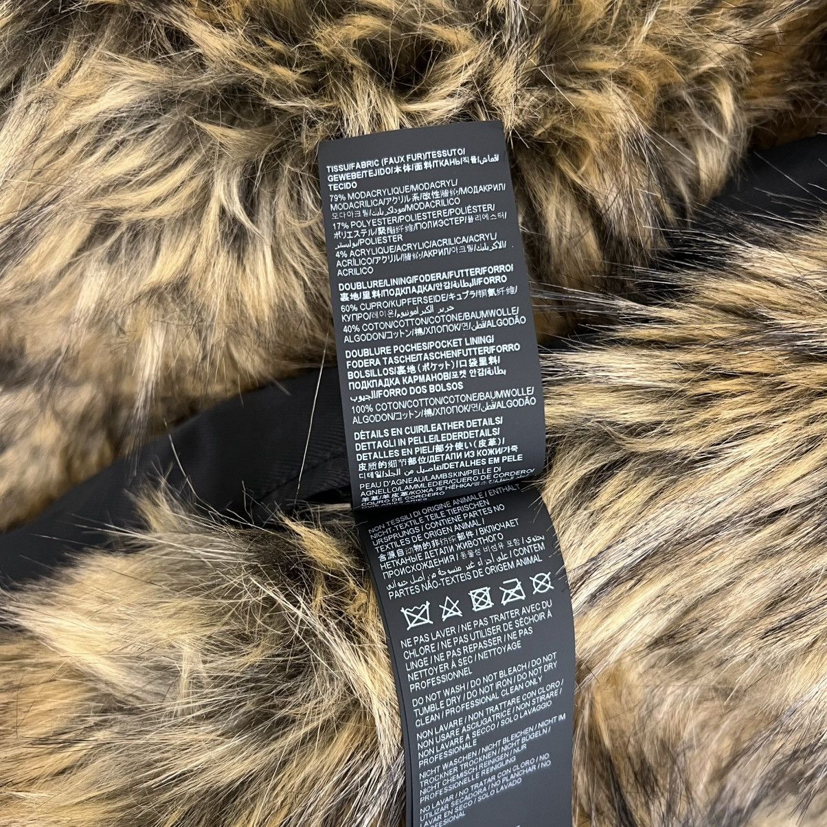 Saint Laurent Paris Saint Laurent Oversized Faux Fur Coat Size US M / EU 48-50 / 2 - 9 Thumbnail