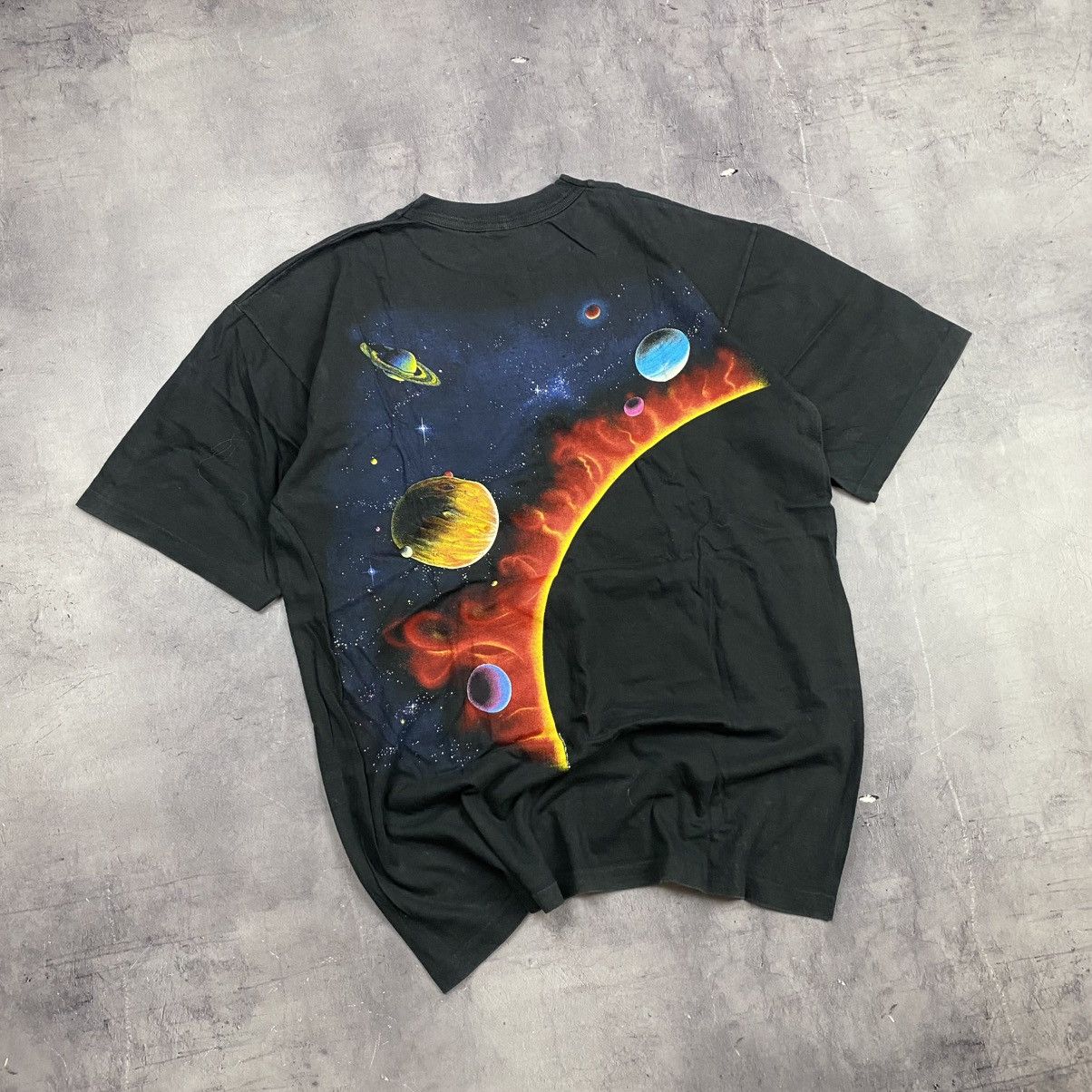 Vintage VINTAGE PETER KULL SOLAR SYSTEM GRAPHIC TEE 90s Size US L / EU 52-54 / 3 - 8 Thumbnail