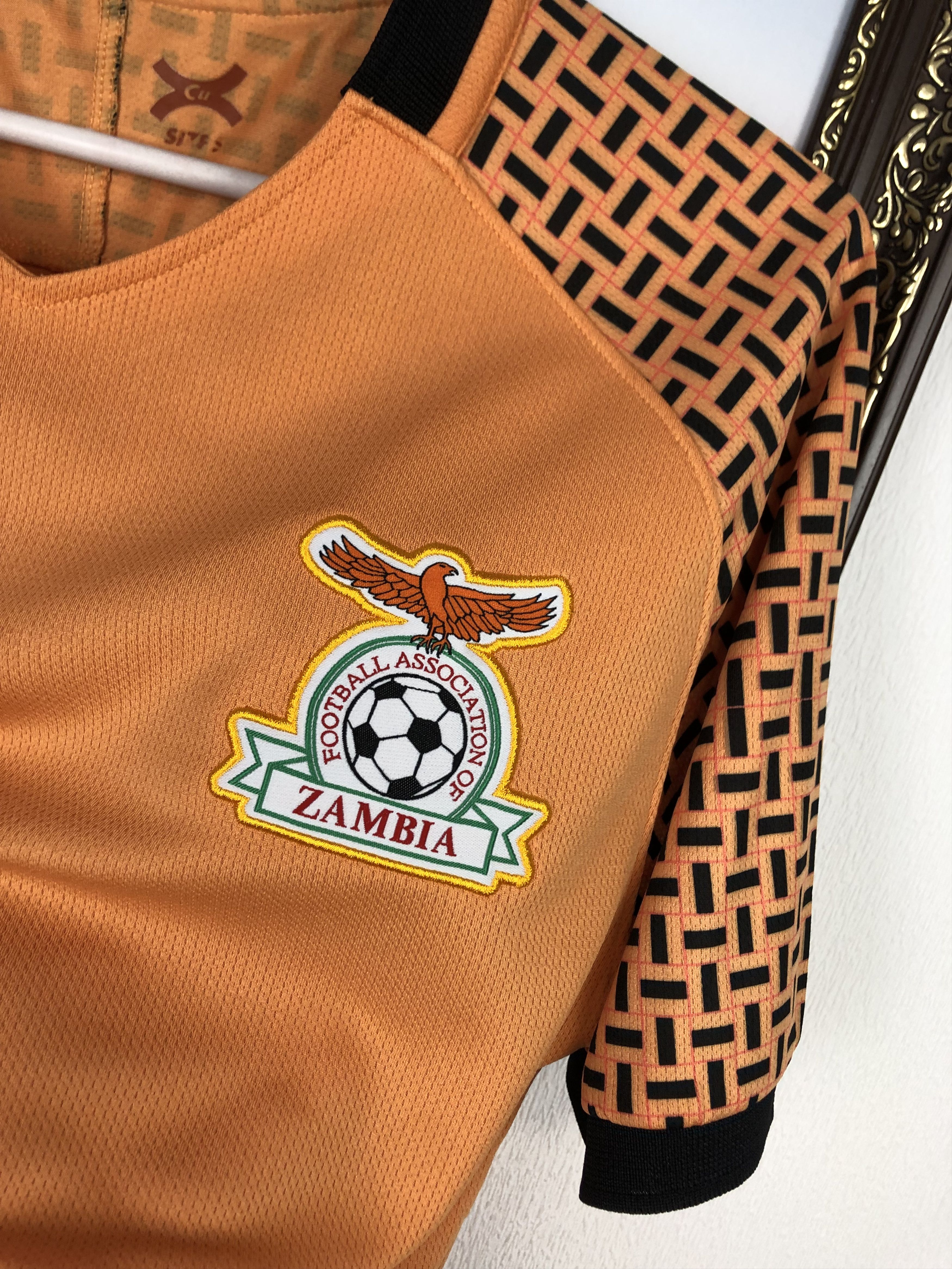 Vintage Zambia football shirt 2018 Soccer Jersey Mens Trikot Tee Size US S / EU 44-46 / 1 - 3 Thumbnail