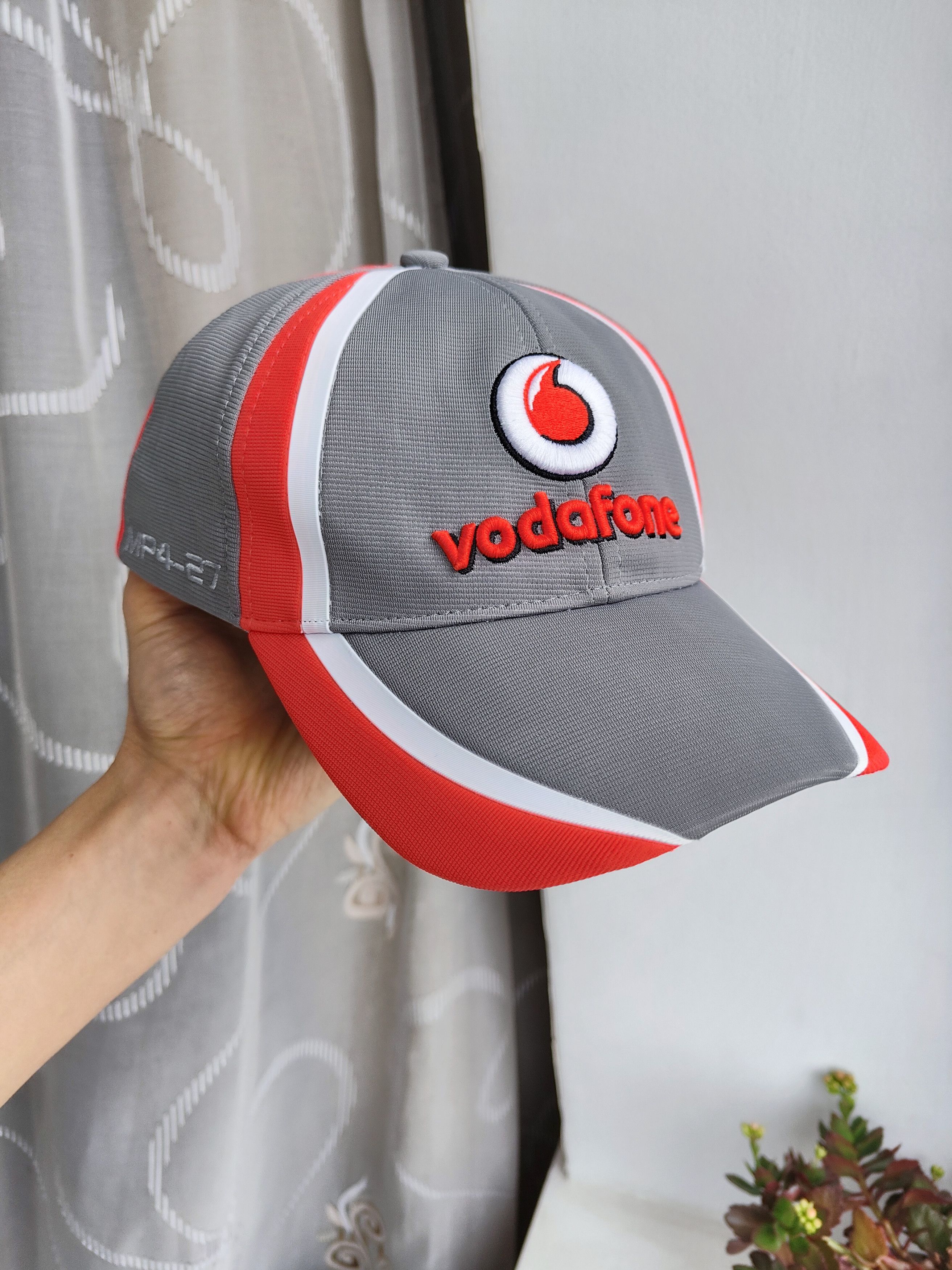 Formula 1 Vodafone McLaren Mercedes MP4-27 F1 Racing Formula 1 Cap Size ONE SIZE - 8 Thumbnail