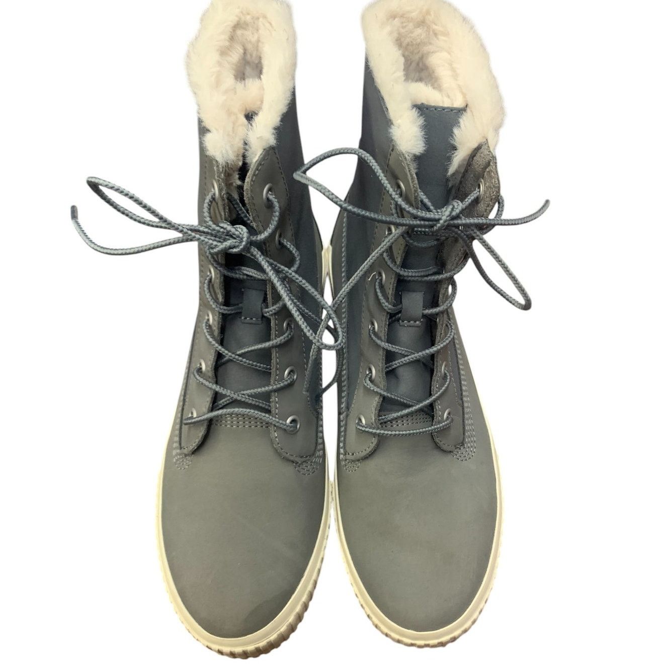 Timberland Timberland Women's Skyla Bay 6" Gray Faux Fur Boot US 8.5 Size US 8.5 / IT 38.5 - 2 Thumbnail