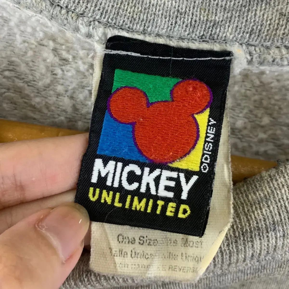 Disney Vintage 90’ MICKEY MOUSE JERRY LEIGH Illustrator Sweatshirt Size XL / US 12-14 / IT 48-50 - 7 Thumbnail
