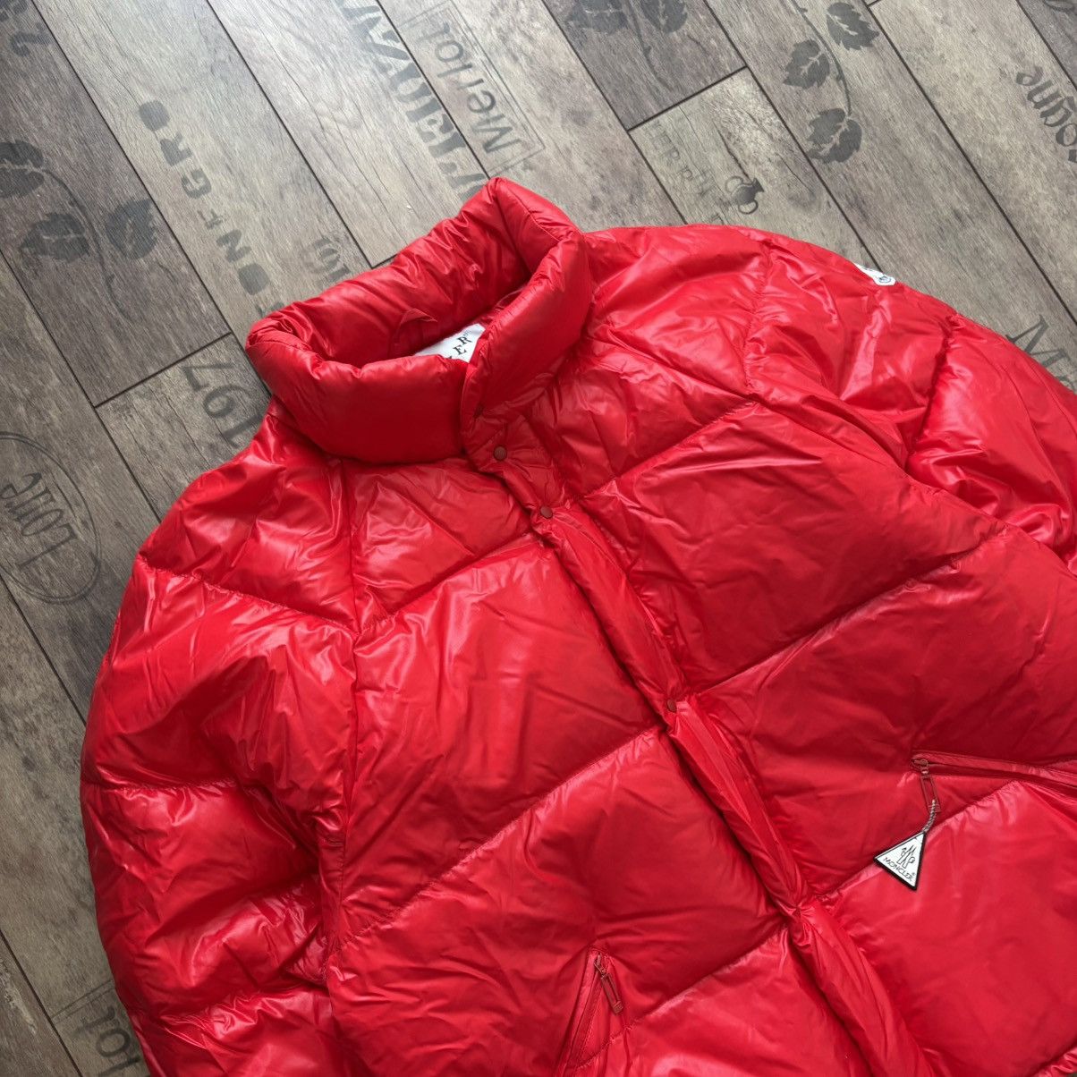 Moncler Moncler Grenoble 80’s vintage puffer down jacket luxury rap Size US XL / EU 56 / 4 - 4 Thumbnail