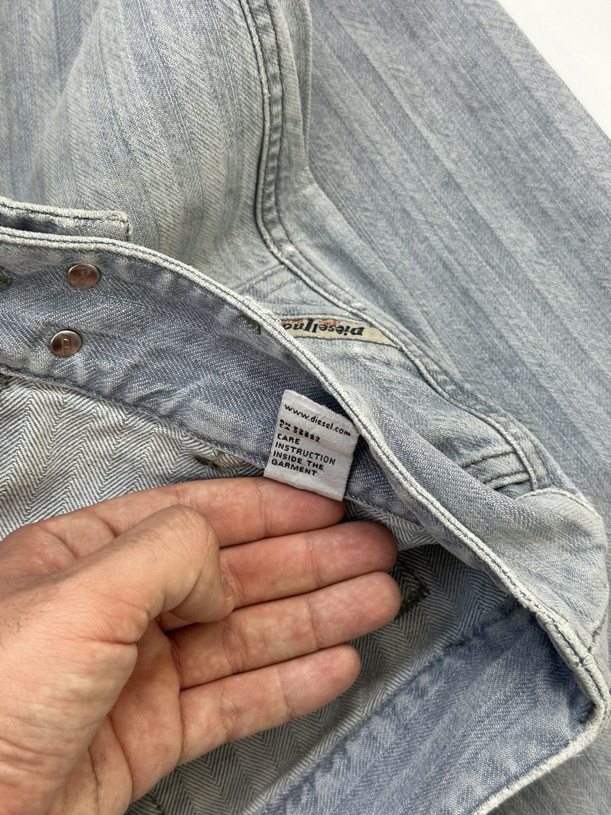 Diesel Diesel Flared Light Denim Jeans 27 Size Made In Italy Size 27" / US 4 / IT 40 - 16 Thumbnail