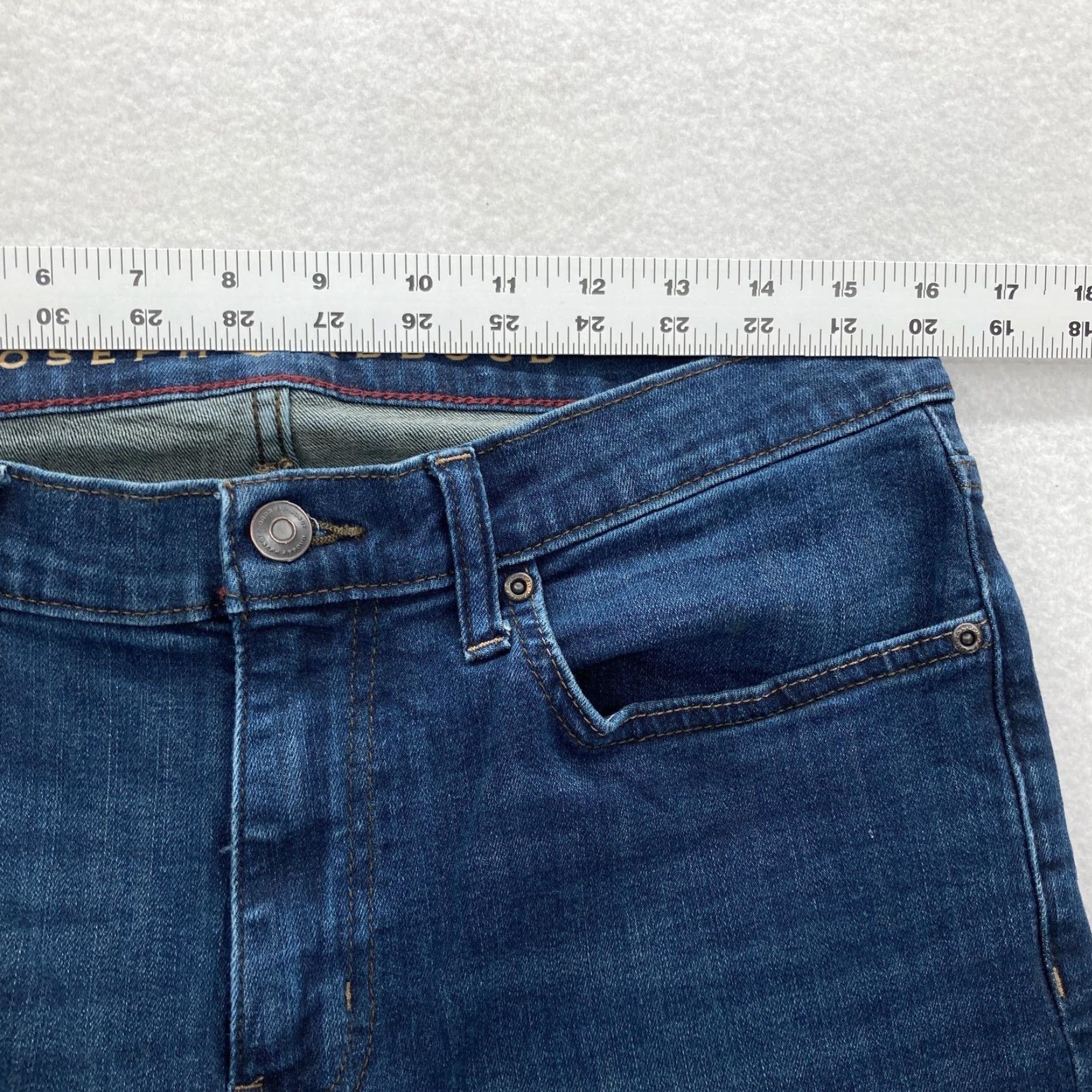 Joseph Abboud Joseph Abboud Jeans Mens 32x32 Dark Wash Blue Slim Fit Denim 5 PocketStretch Jeans Slim Mens 32 blue Size US 32 / EU 48 - 7 Thumbnail