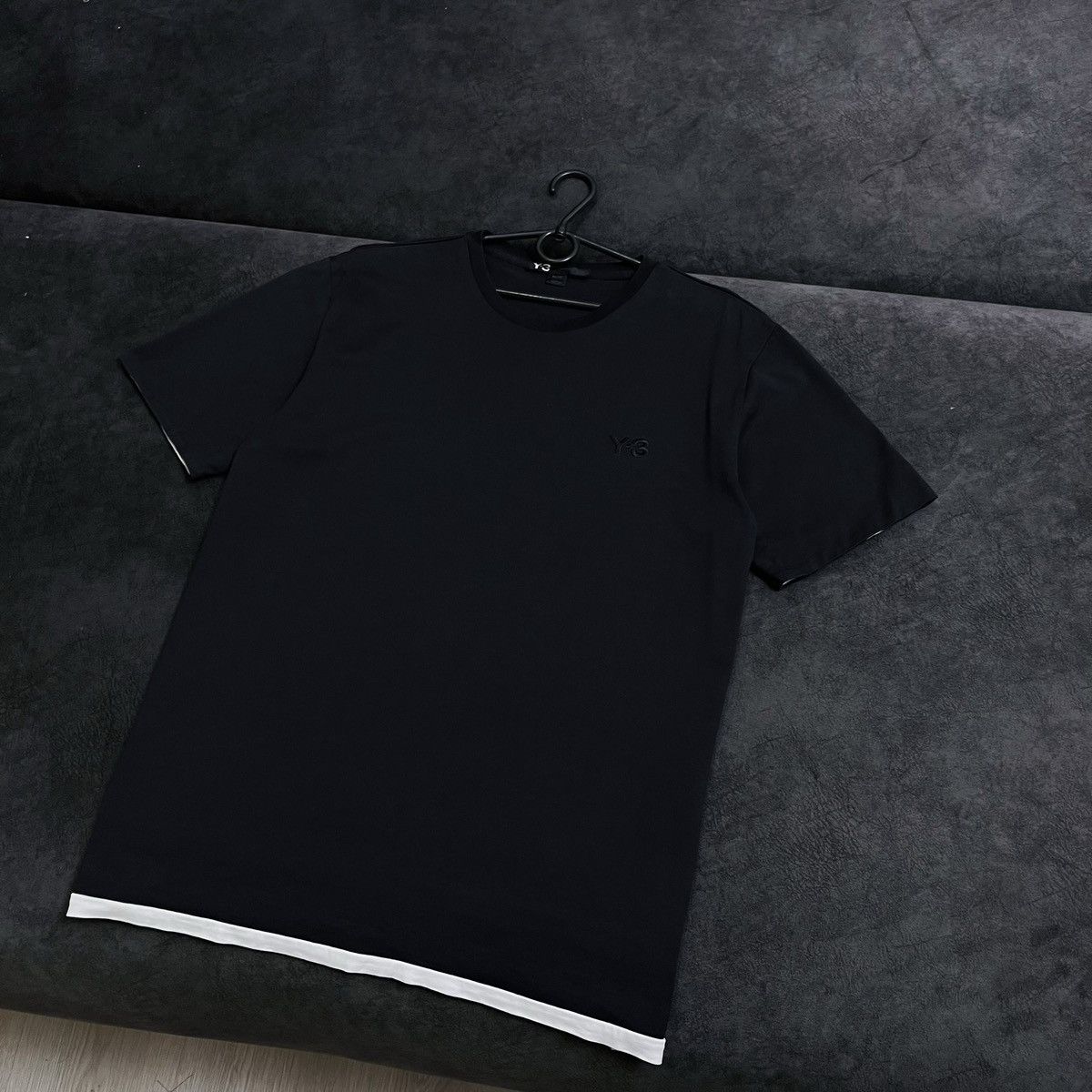 Adidas × Y-3 × Yohji Yamamoto Adidas Y-3 Yohji Yamamoto Back Stripes T-shirt Size US L / EU 52-54 / 3 - 3 Thumbnail