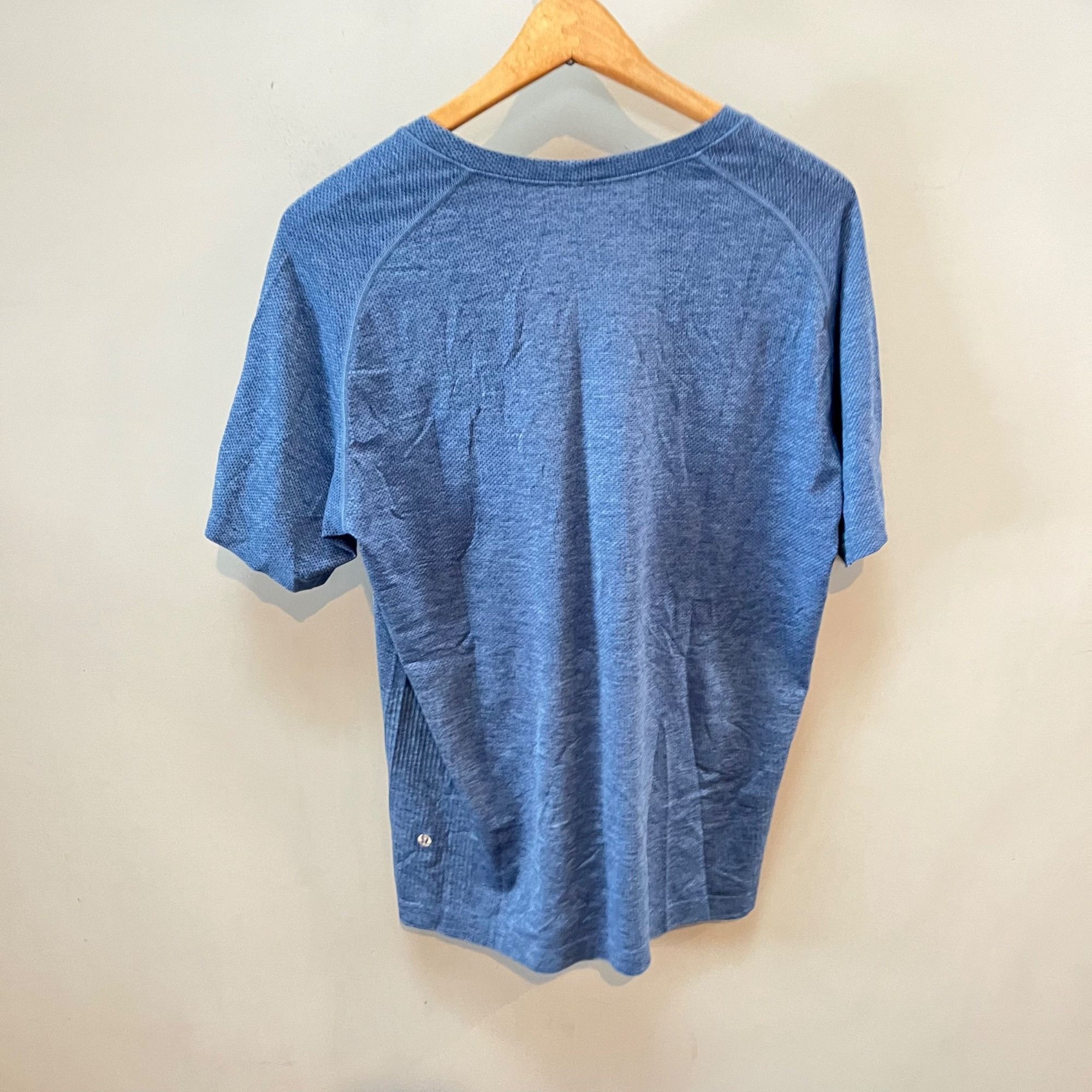 Lululemon × Peloton Lululemon Men's Lululemon X Peloton Blue Shirt- Size L Size US L / EU 52-54 / 3 - 4 Thumbnail