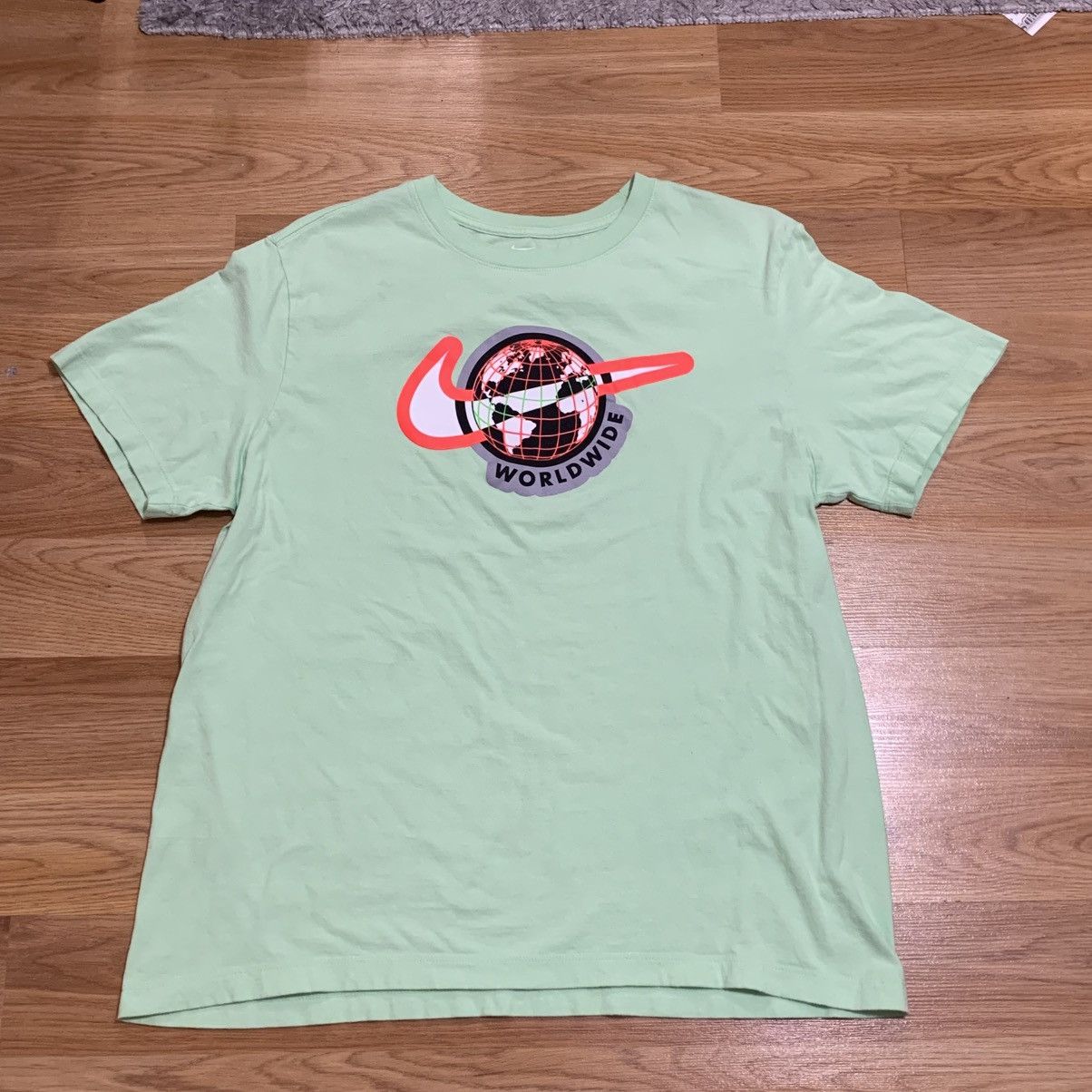 Nike Sz L- Nike Worldwide Tee Size US L / EU 52-54 / 3 - 2 Thumbnail
