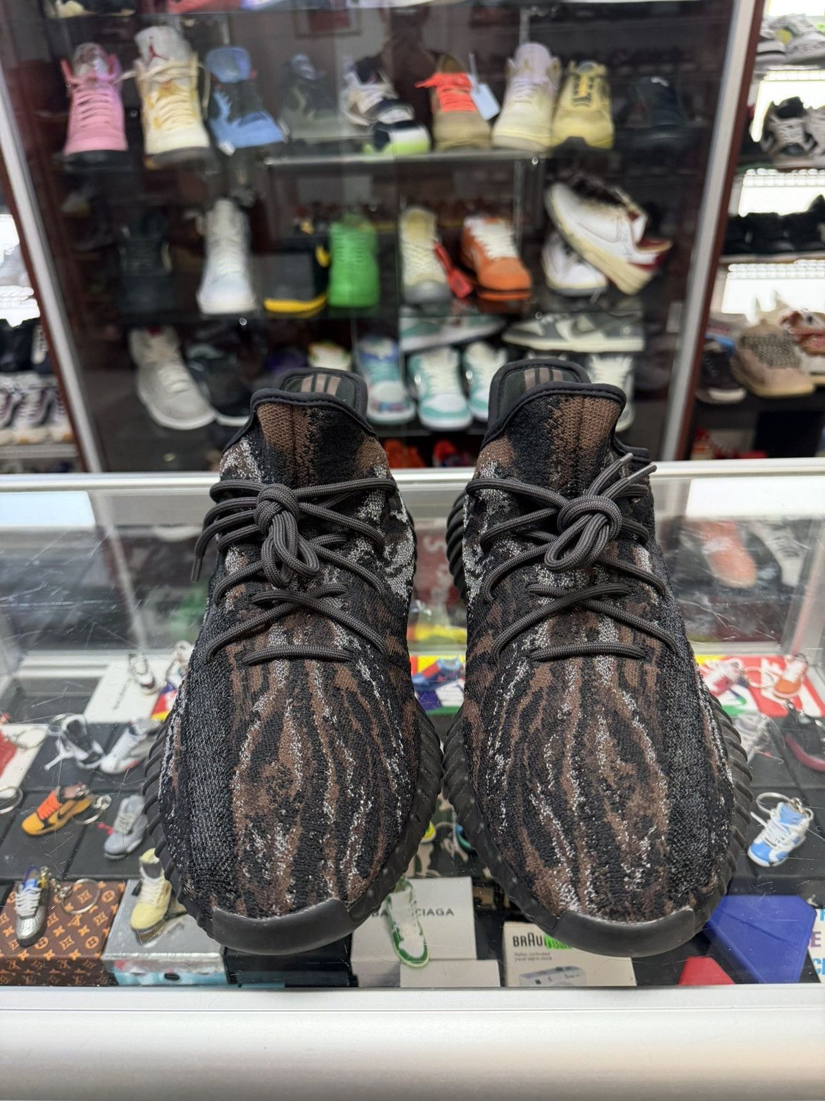 Yeezy Adidas Yeezy Boost ‘MX Rock’ Size US 12.5 / EU 45-46 - 3 Thumbnail