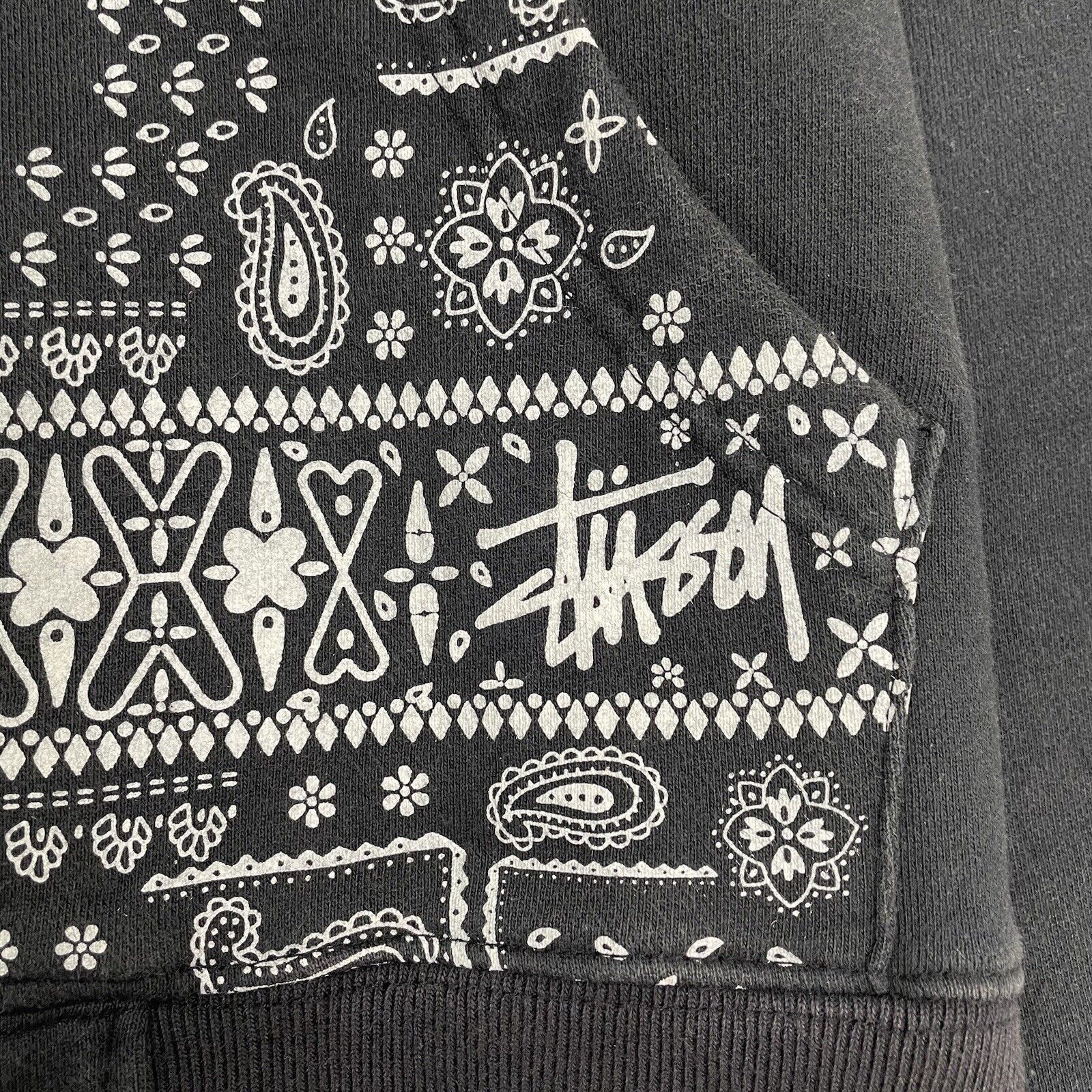 Stussy Vintage Stussy Zip Up Hoodie Paisley Spell Out Size Small S Size US S / EU 44-46 / 1 - 3 Thumbnail