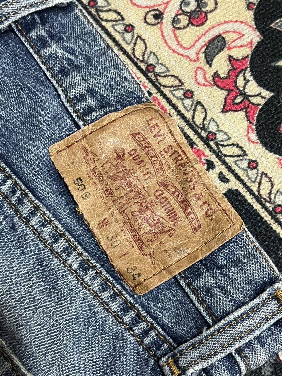 Levi's Vintage Levi’s 508 Blue Washed Distressed Frayed Leg Jeans Size US 30 / EU 46 - 9 Thumbnail